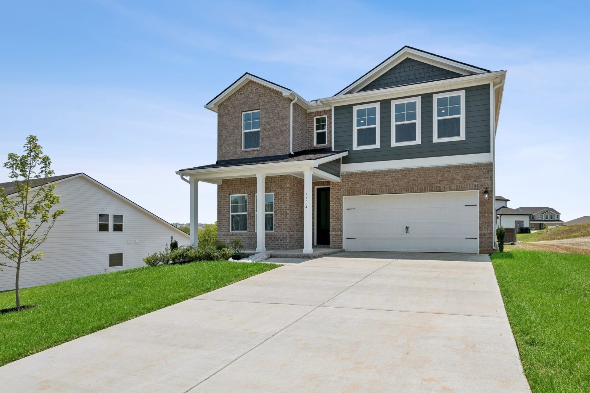 3202 Gravity Drive, Columbia, TN 38401 Front Exterior