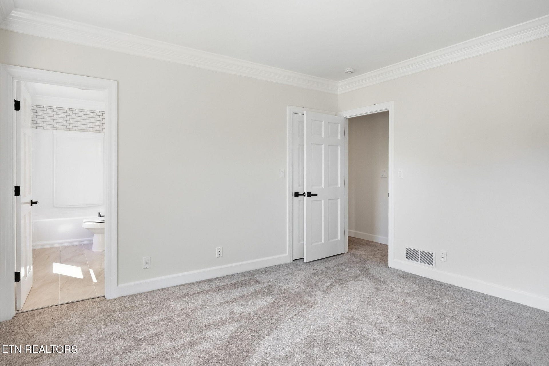 103 Amanda Place, Oak Ridge, TN 37830 103 Amanda Place, Oak Ridge, TN 37830