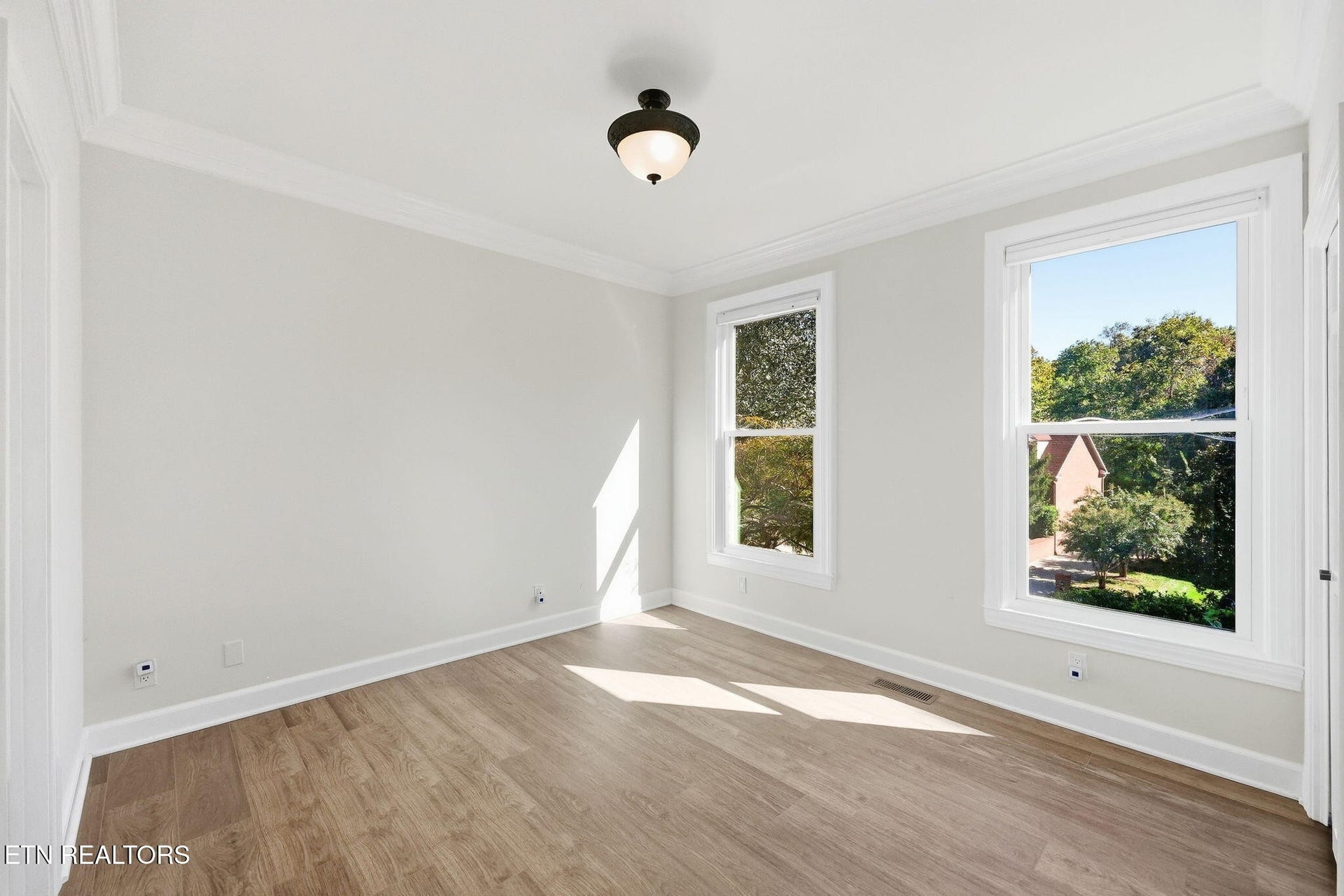 103 Amanda Place, Oak Ridge, TN 37830 103 Amanda Place, Oak Ridge, TN 37830