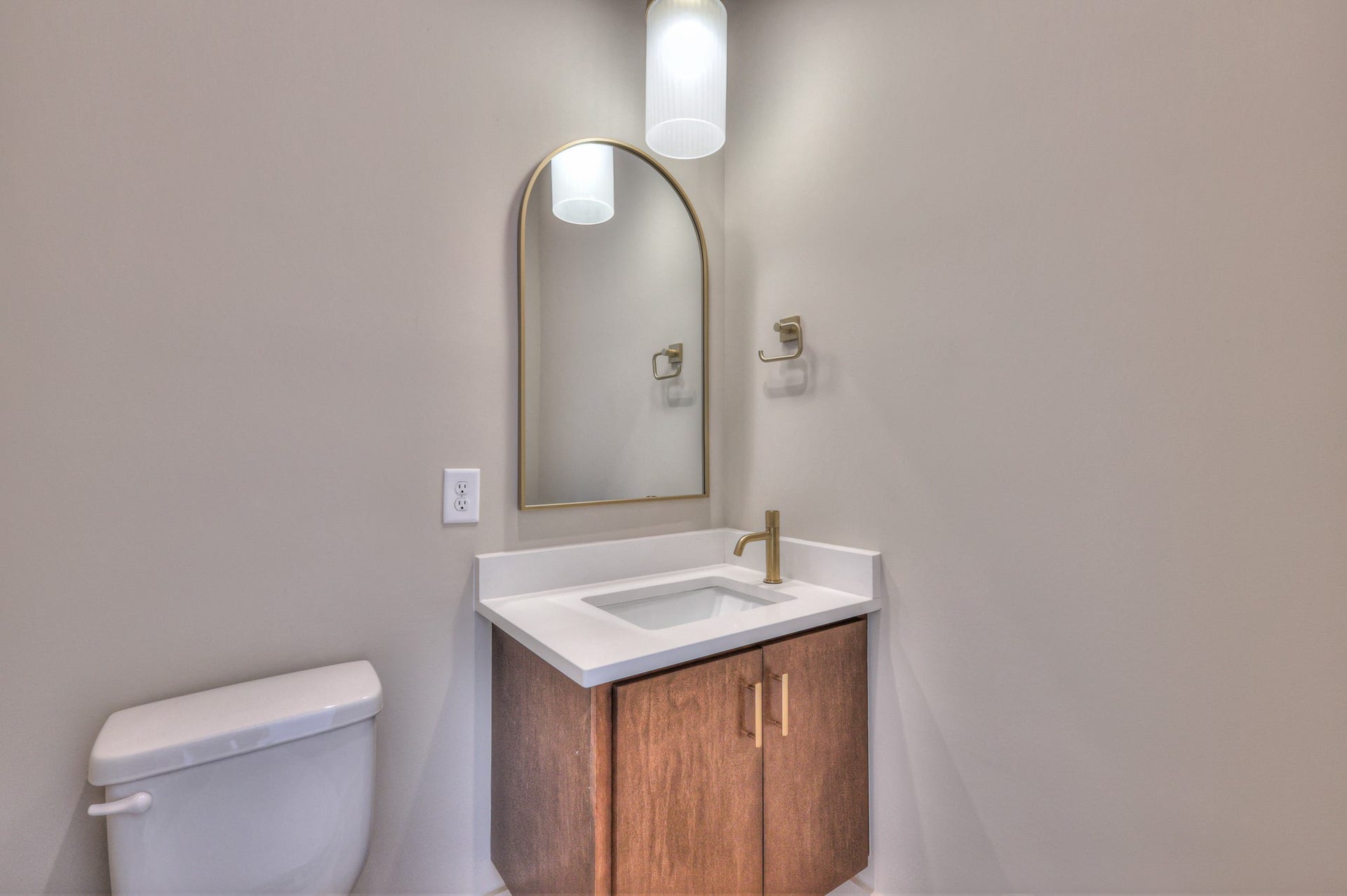 2804A W Kirkwood Ave, Nashville, TN 37204 2804A W Kirkwood Ave, Nashville, TN 37204