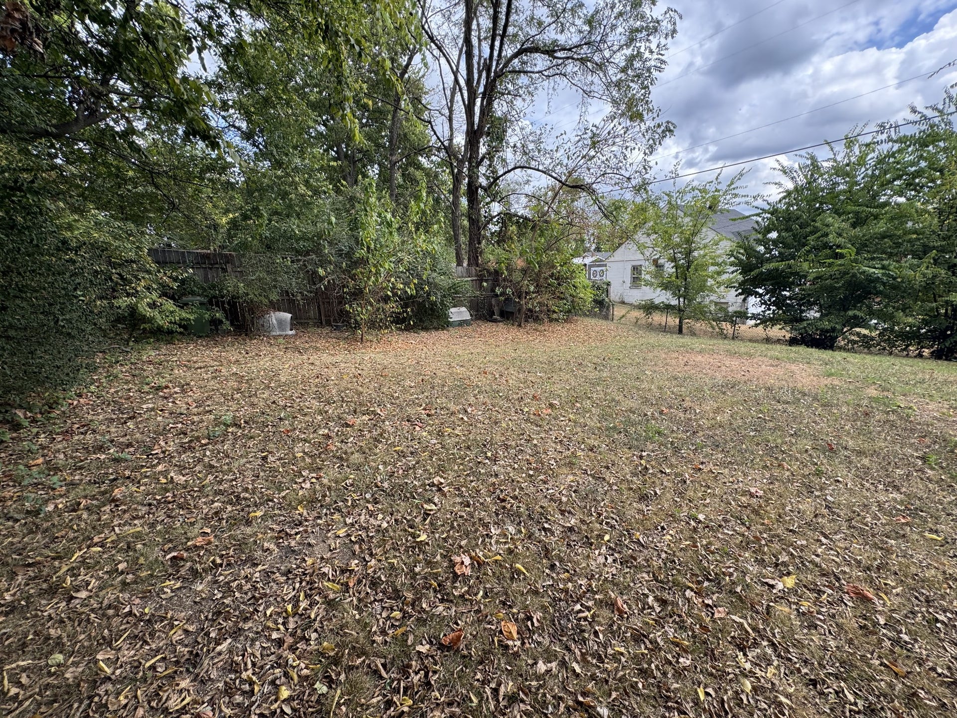 1831 S Main St, Columbia, TN 38401 1831 S Main St, Columbia, TN 38401
