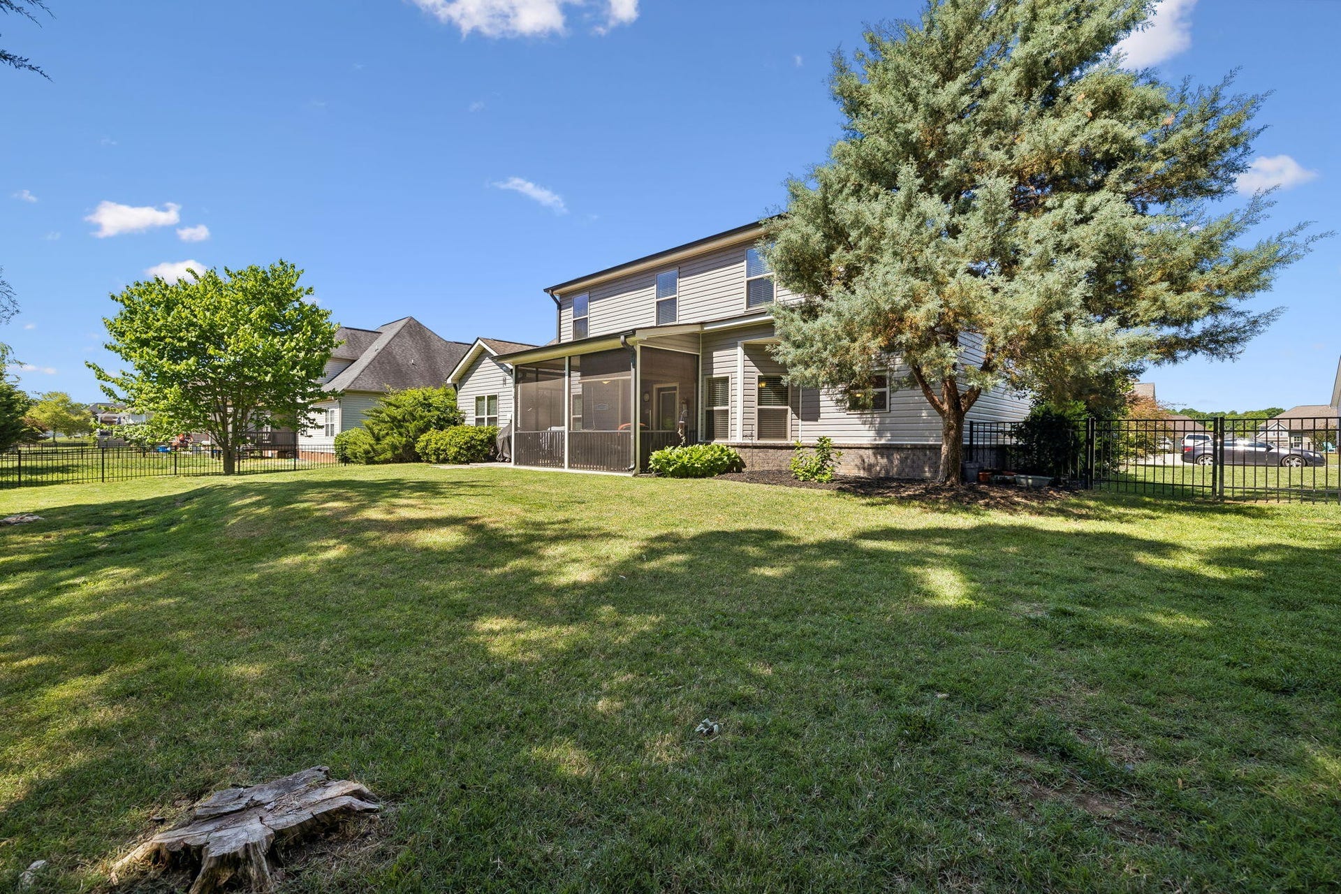 8074 Fox Glove Drive, Ooltewah, TN 37363 8074 Fox Glove Drive, Ooltewah, TN 37363