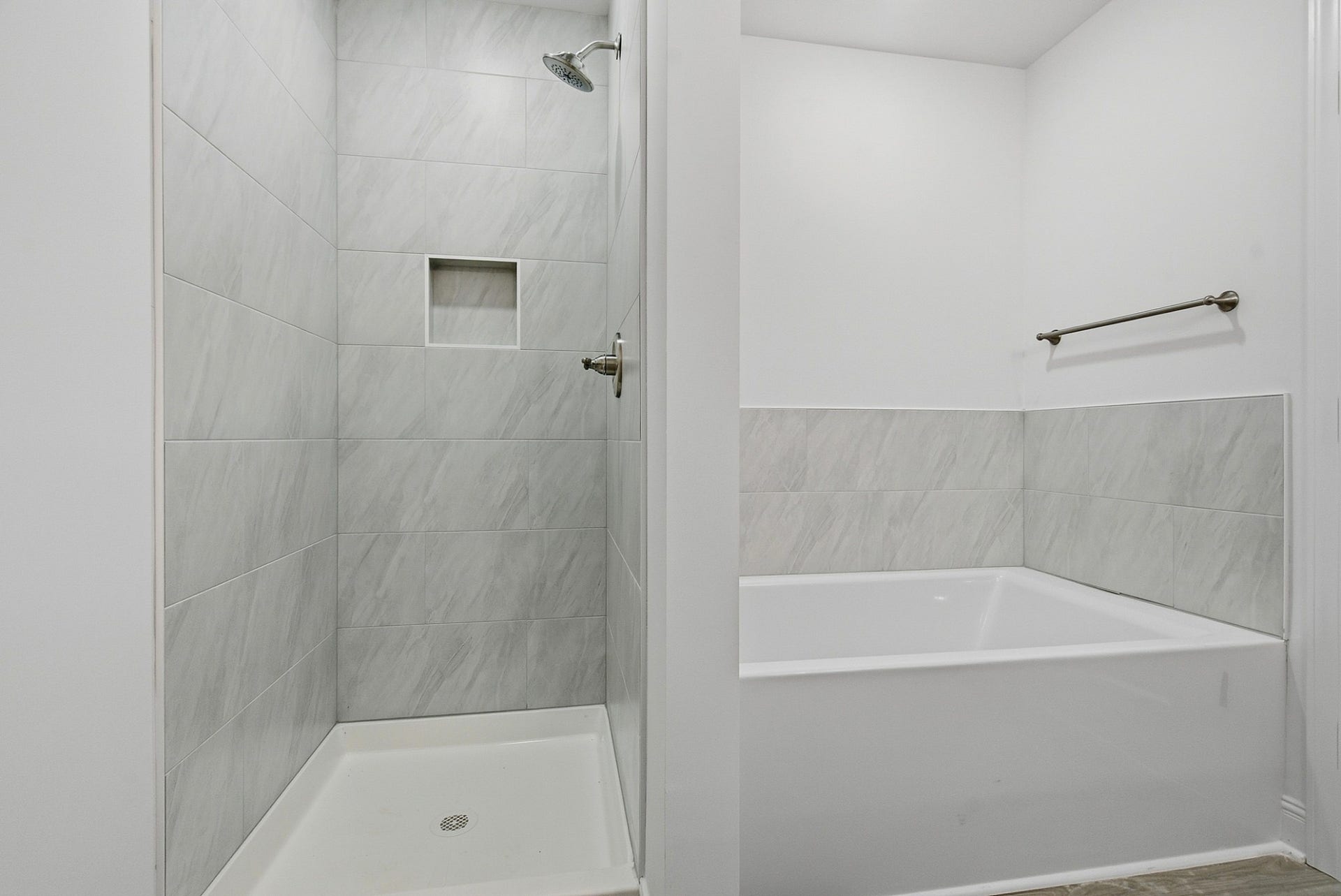 2060 Northwind Court, #17, Cedar Hill, TN 37032
