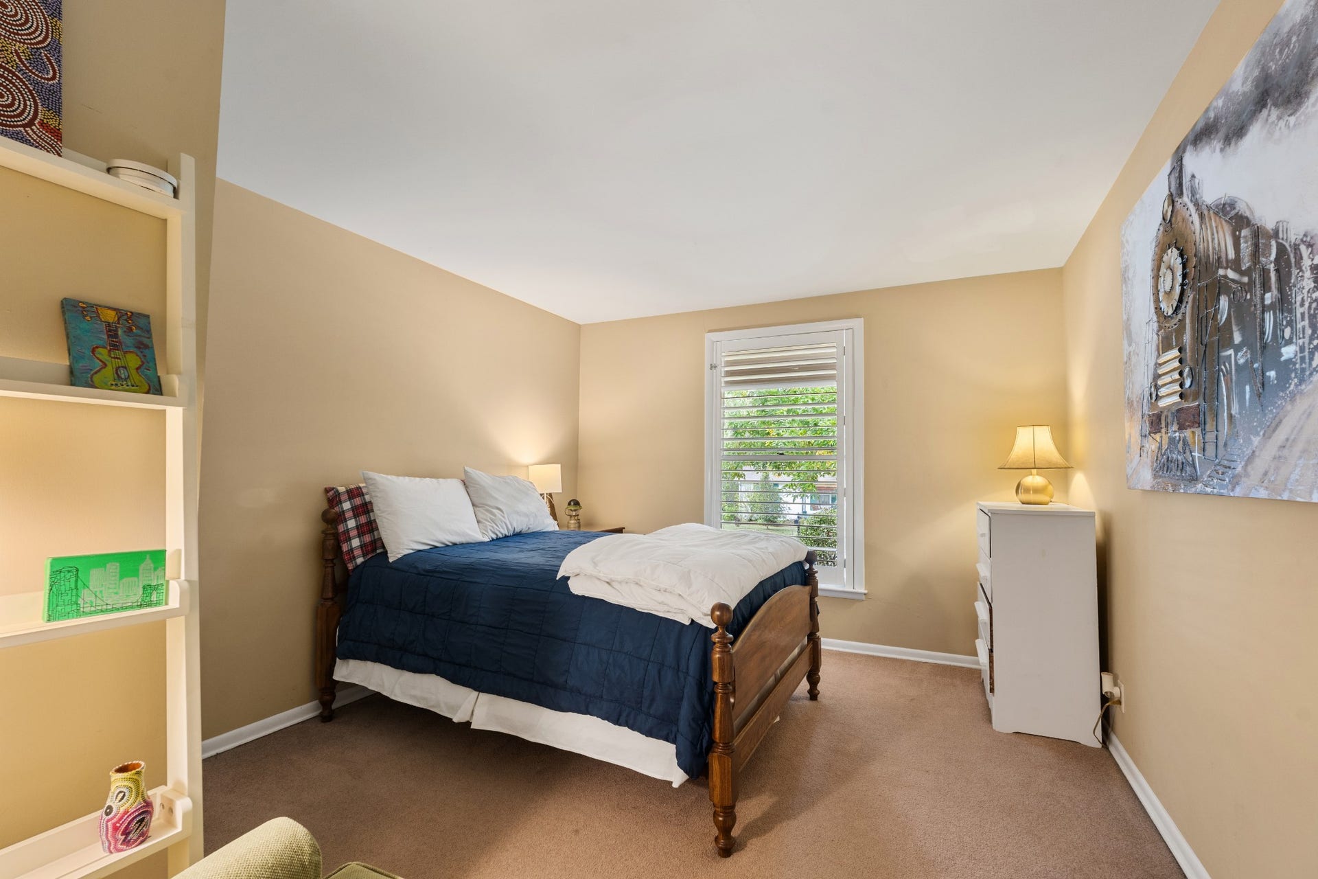 930 Percy Warner Blvd, Nashville, TN 37205 Each additional bedroom is spacious and has large closets