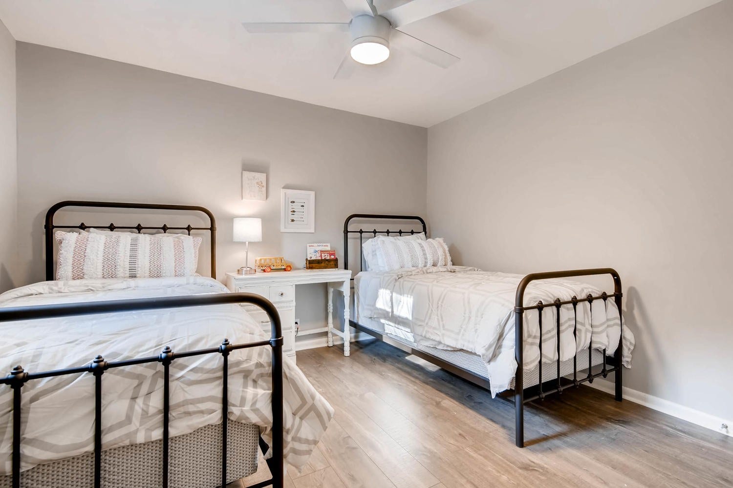 1520 Russell St, #A, Nashville, TN 37206 Please note: This property is unfurnished.