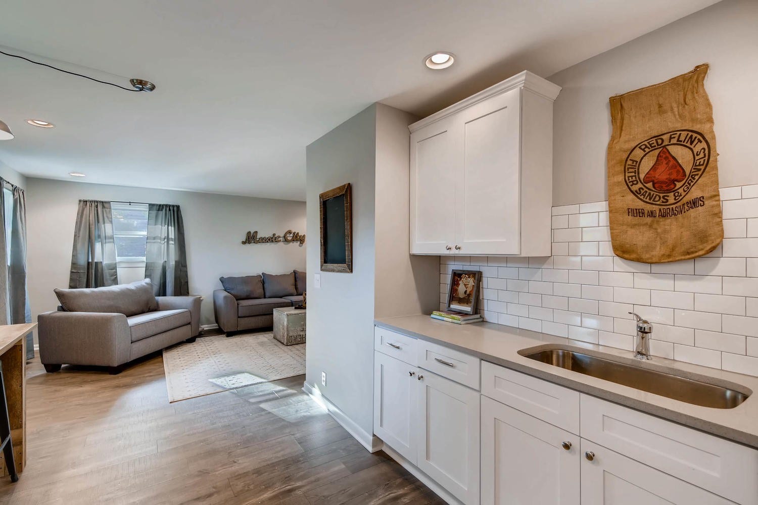1520 Russell St, #A, Nashville, TN 37206 Please note: This property is unfurnished.