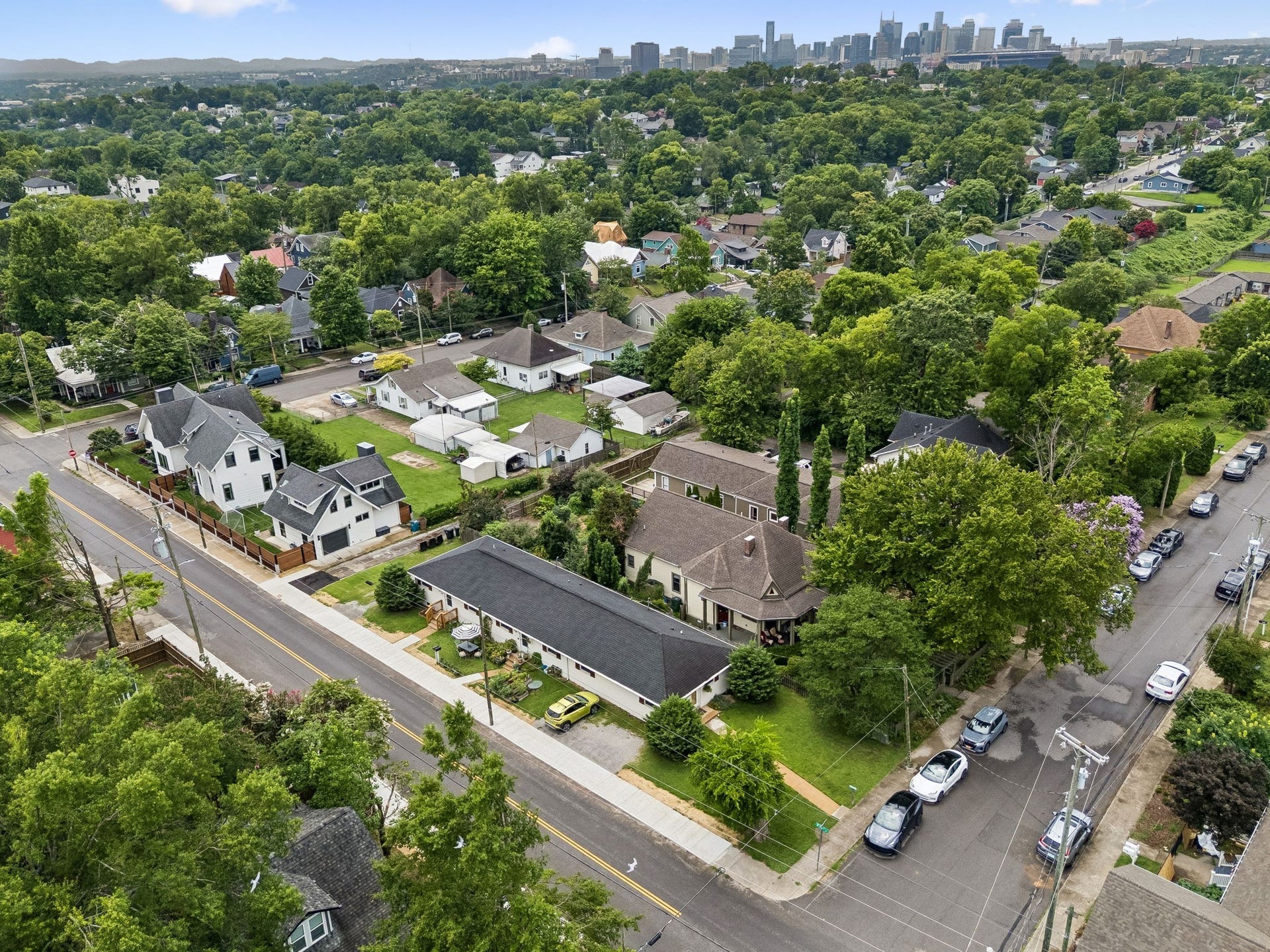 1520 Russell St, #A, Nashville, TN 37206 End unit with a front yard area and adjacent parking pad with amazing access to Lockeland Springs, East Nashville, and Downtown.