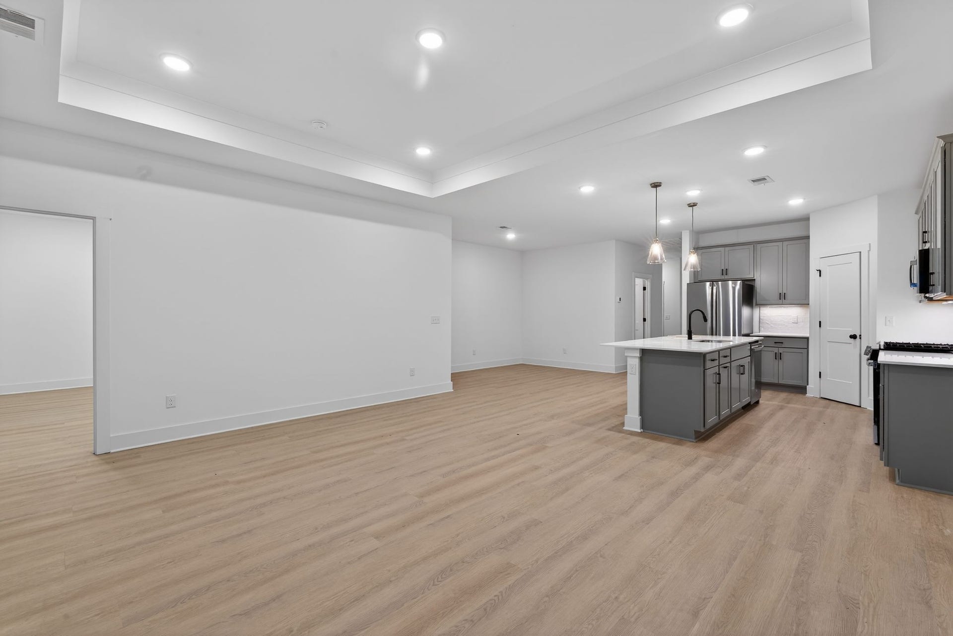 1721 Sharpstone Drive, Columbia, TN 38401 Photo is for representational purposes only.