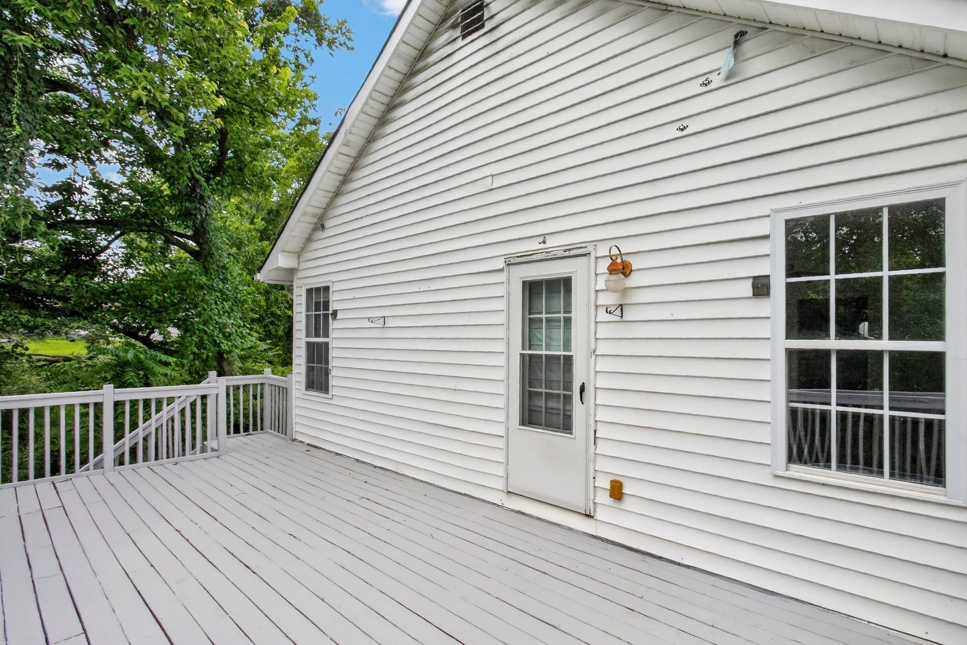 3008 Lakeshore Dr, Old Hickory, TN 37138 3008 Lakeshore Dr, Old Hickory, TN 37138