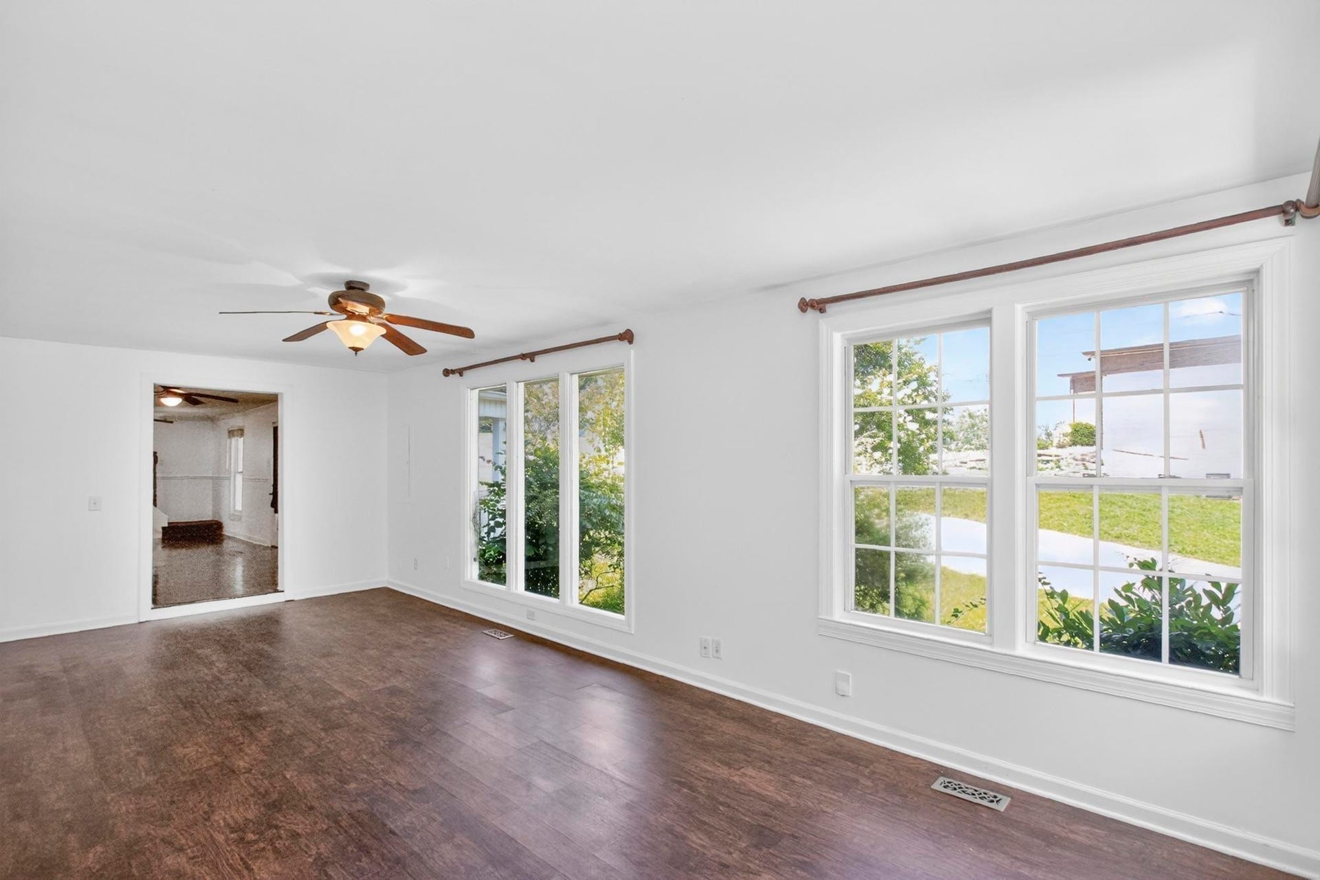 3008 Lakeshore Dr, Old Hickory, TN 37138 3008 Lakeshore Dr, Old Hickory, TN 37138