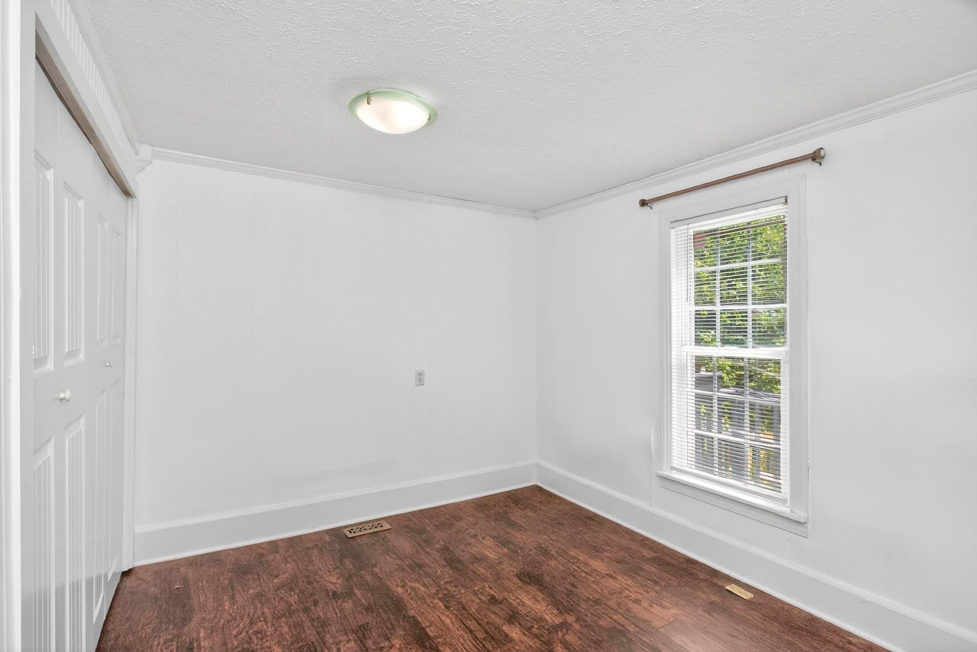 3008 Lakeshore Dr, Old Hickory, TN 37138 3008 Lakeshore Dr, Old Hickory, TN 37138