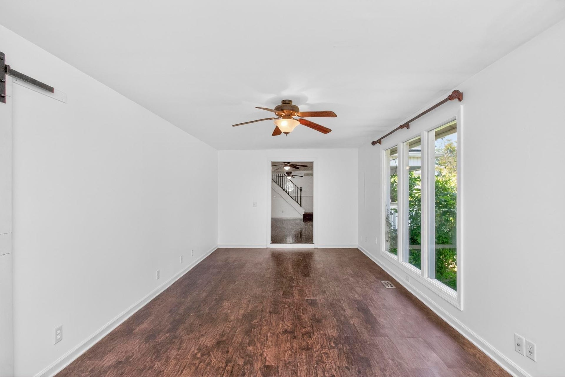 3008 Lakeshore Dr, Old Hickory, TN 37138 3008 Lakeshore Dr, Old Hickory, TN 37138