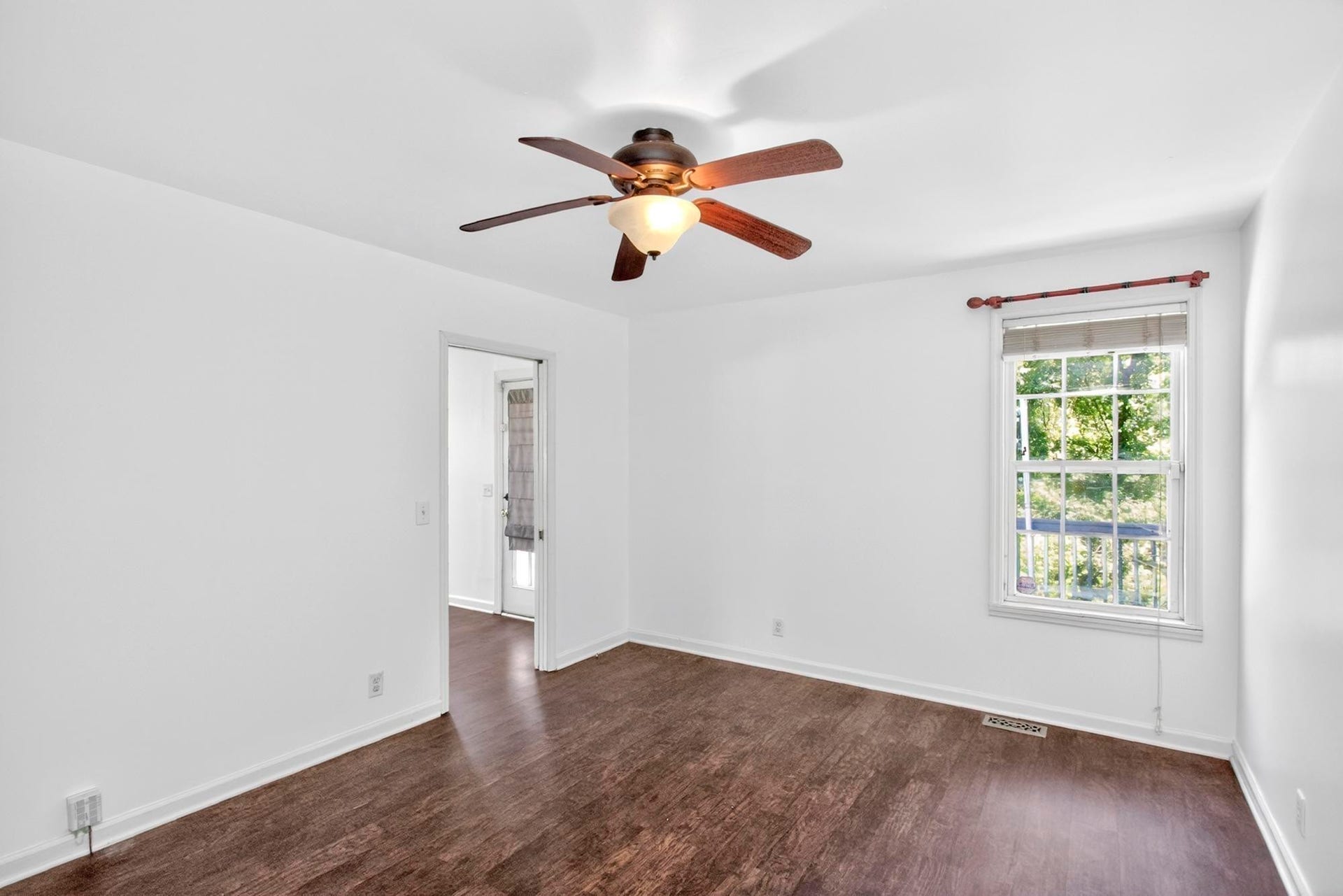 3008 Lakeshore Dr, Old Hickory, TN 37138 3008 Lakeshore Dr, Old Hickory, TN 37138