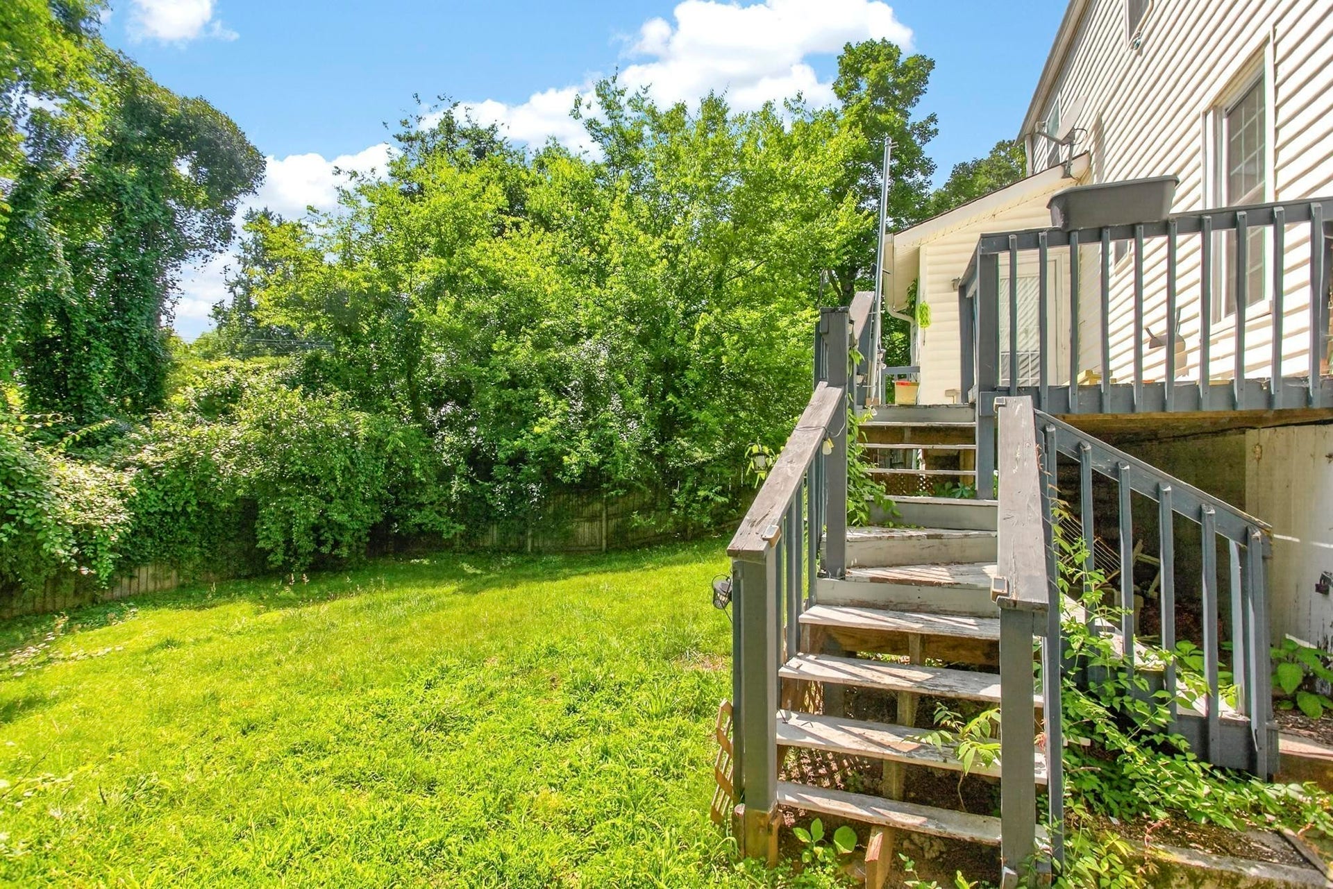 3008 Lakeshore Dr, Old Hickory, TN 37138 3008 Lakeshore Dr, Old Hickory, TN 37138