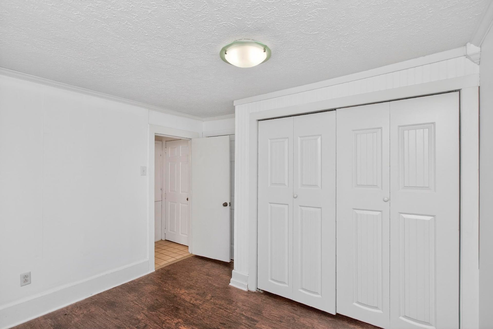 3008 Lakeshore Dr, Old Hickory, TN 37138 3008 Lakeshore Dr, Old Hickory, TN 37138