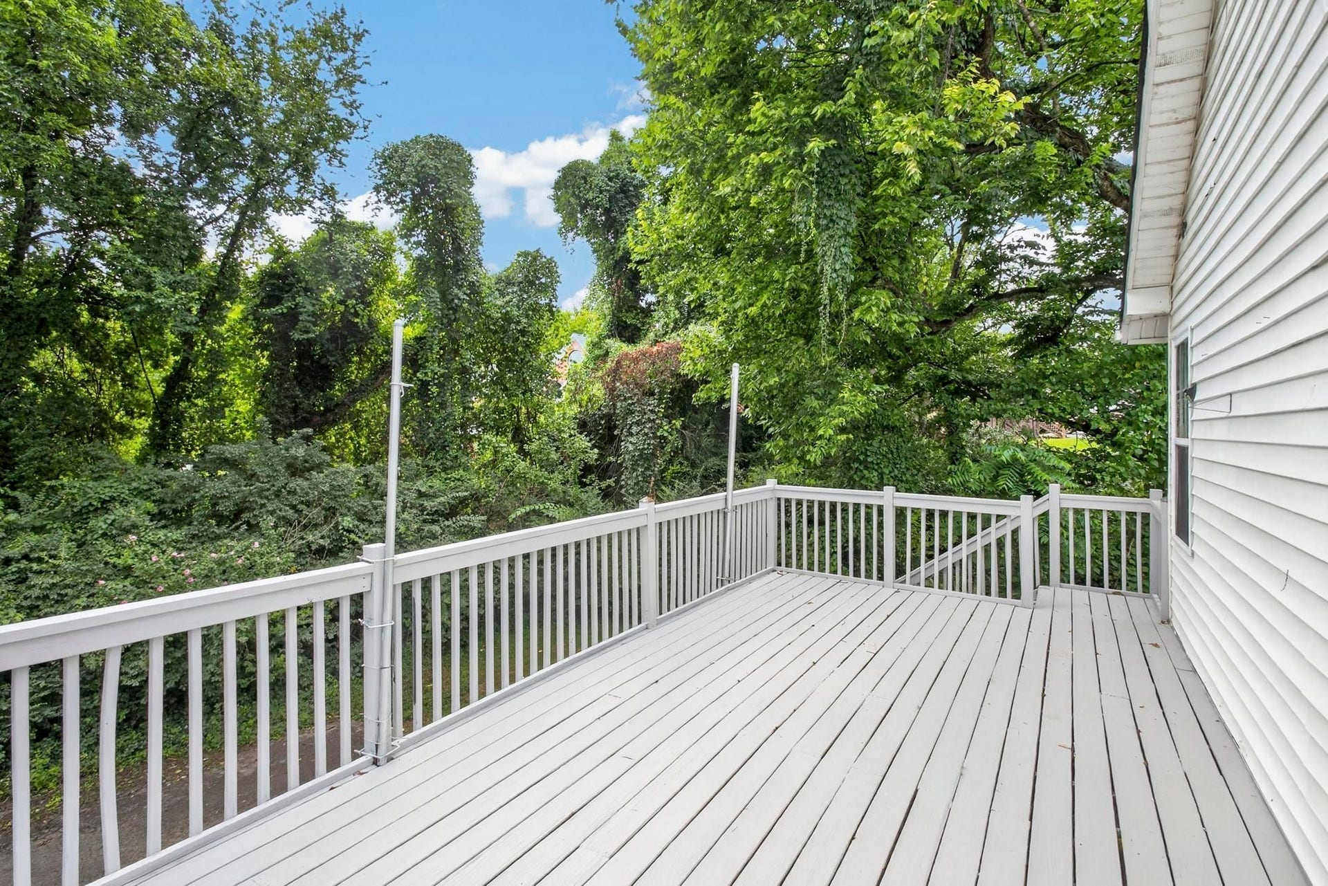 3008 Lakeshore Dr, Old Hickory, TN 37138 3008 Lakeshore Dr, Old Hickory, TN 37138