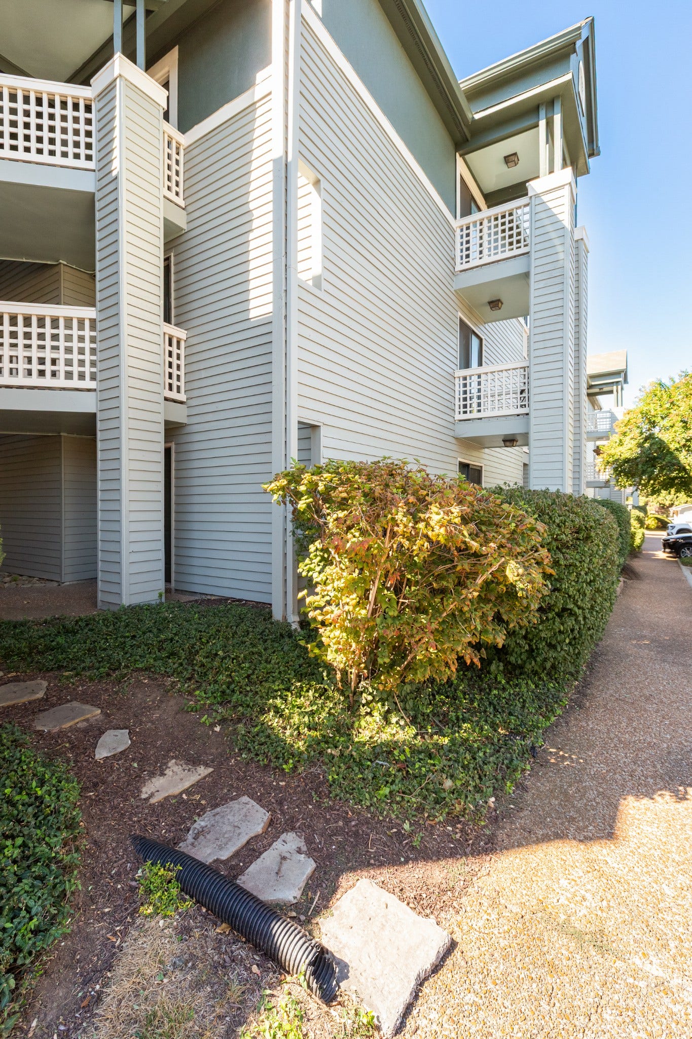 213 Hillsboro Pl, Nashville, TN 37215 213 Hillsboro Pl, Nashville, TN 37215