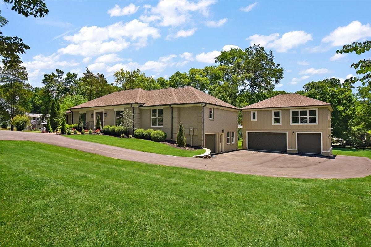 1409 Sneed Rd W, Franklin, TN 37069 1409 Sneed Rd W, Franklin, TN 37069