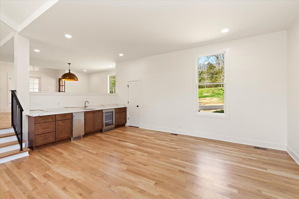 1409 Sneed Rd W, Franklin, TN 37069 1409 Sneed Rd W, Franklin, TN 37069