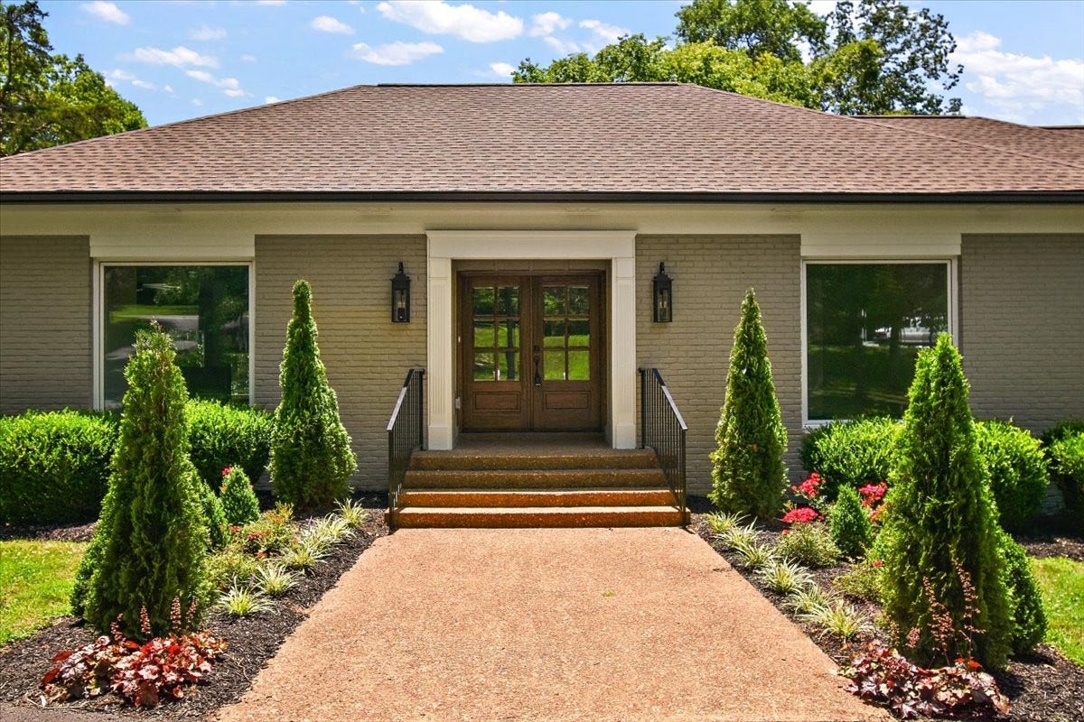 1409 Sneed Rd W, Franklin, TN 37069 1409 Sneed Rd W, Franklin, TN 37069