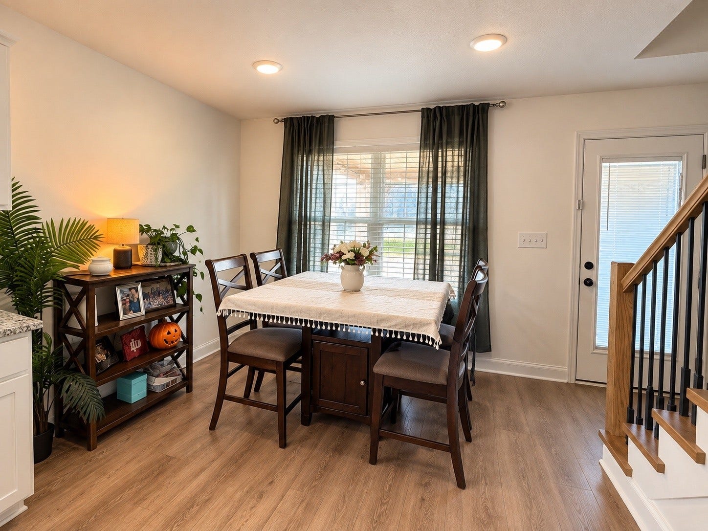746 Banister Dr, Clarksville, TN 37042 746 Banister Dr, Clarksville, TN 37042