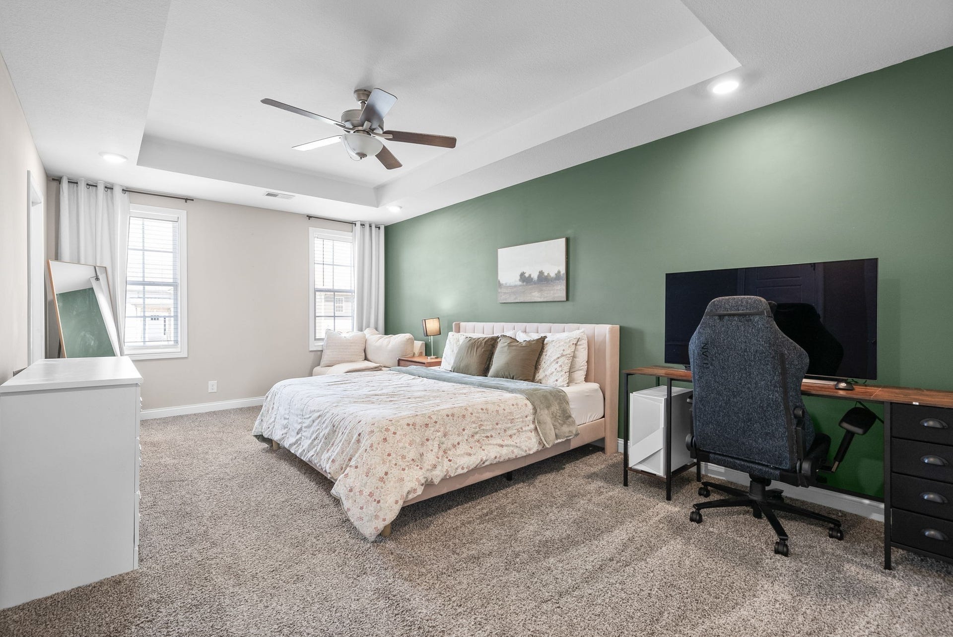 360 Dugger Dr, Clarksville, TN 37042 360 Dugger Dr, Clarksville, TN 37042