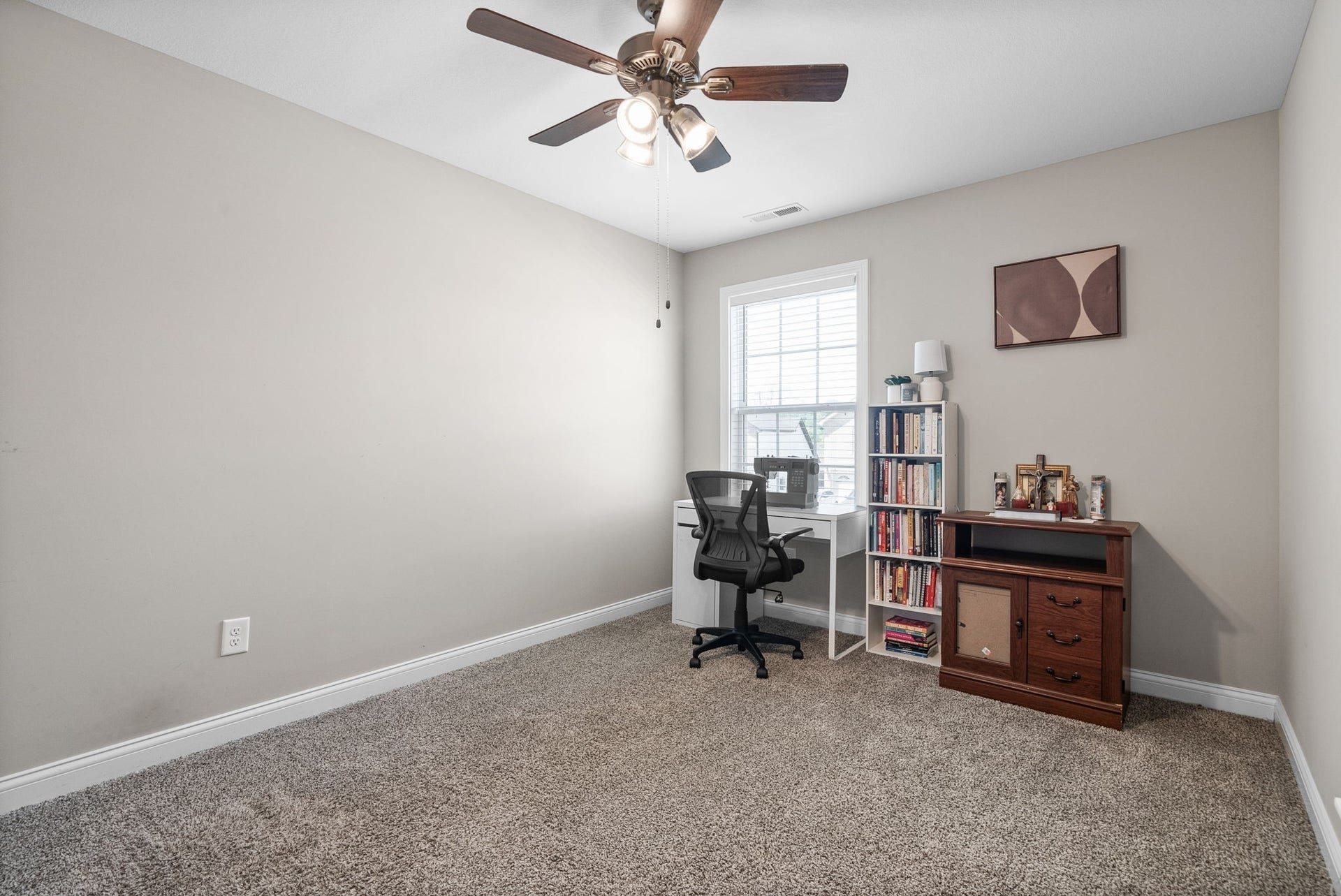 360 Dugger Dr, Clarksville, TN 37042 360 Dugger Dr, Clarksville, TN 37042