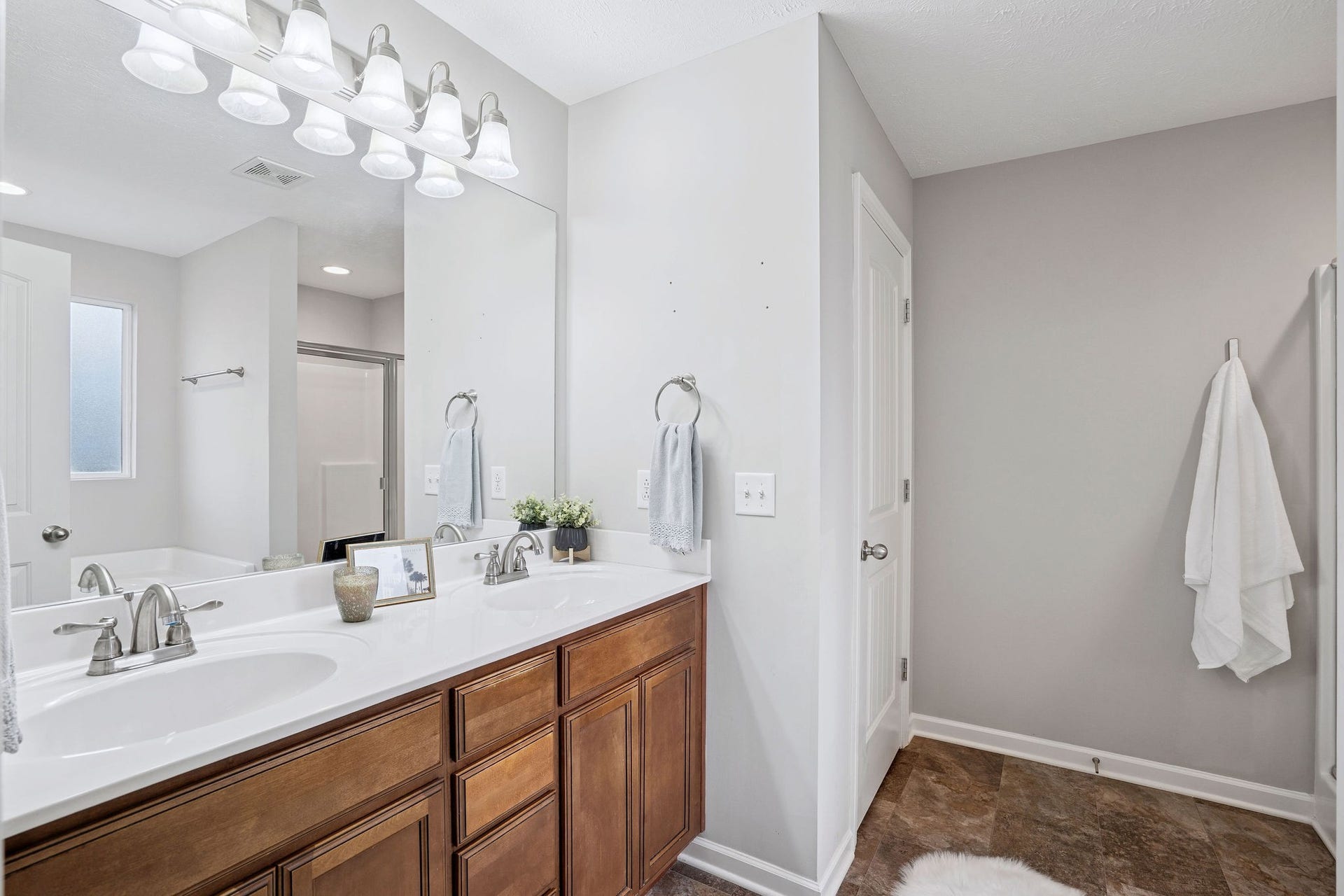 3442 Risen Star Dr, Murfreesboro, TN 37128 3442 Risen Star Dr, Murfreesboro, TN 37128