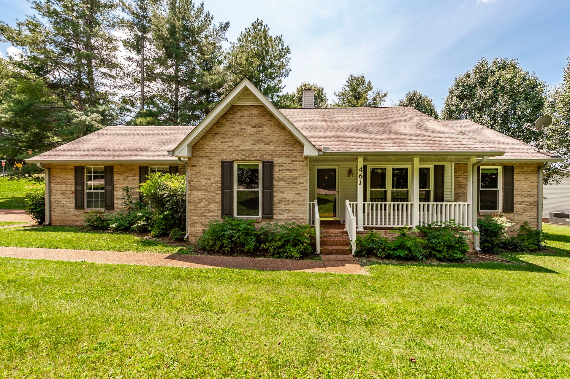 461 Calista Rd, White House, TN 37188 461 Calista Rd, White House, TN 37188