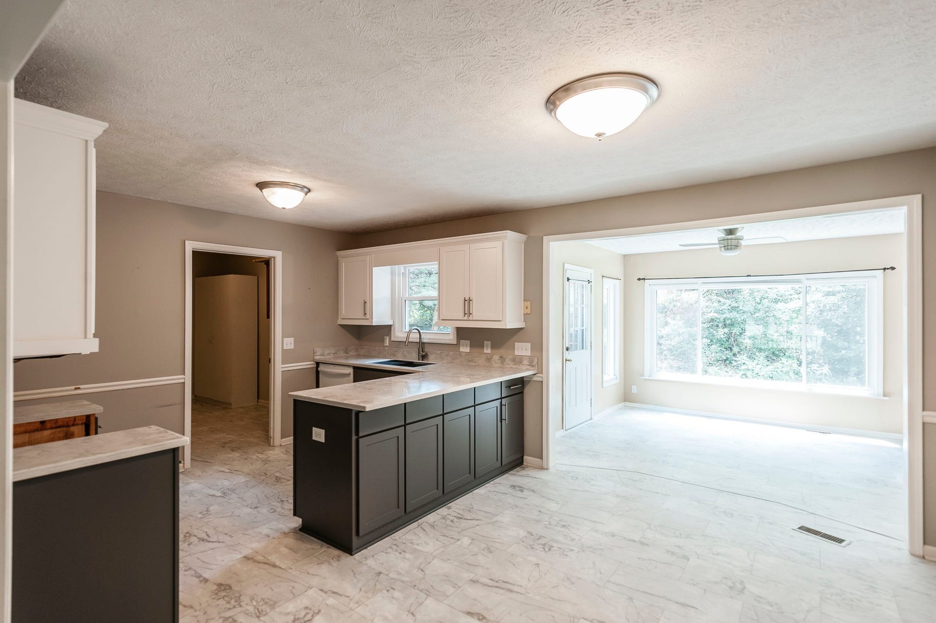 461 Calista Rd, White House, TN 37188 461 Calista Rd, White House, TN 37188