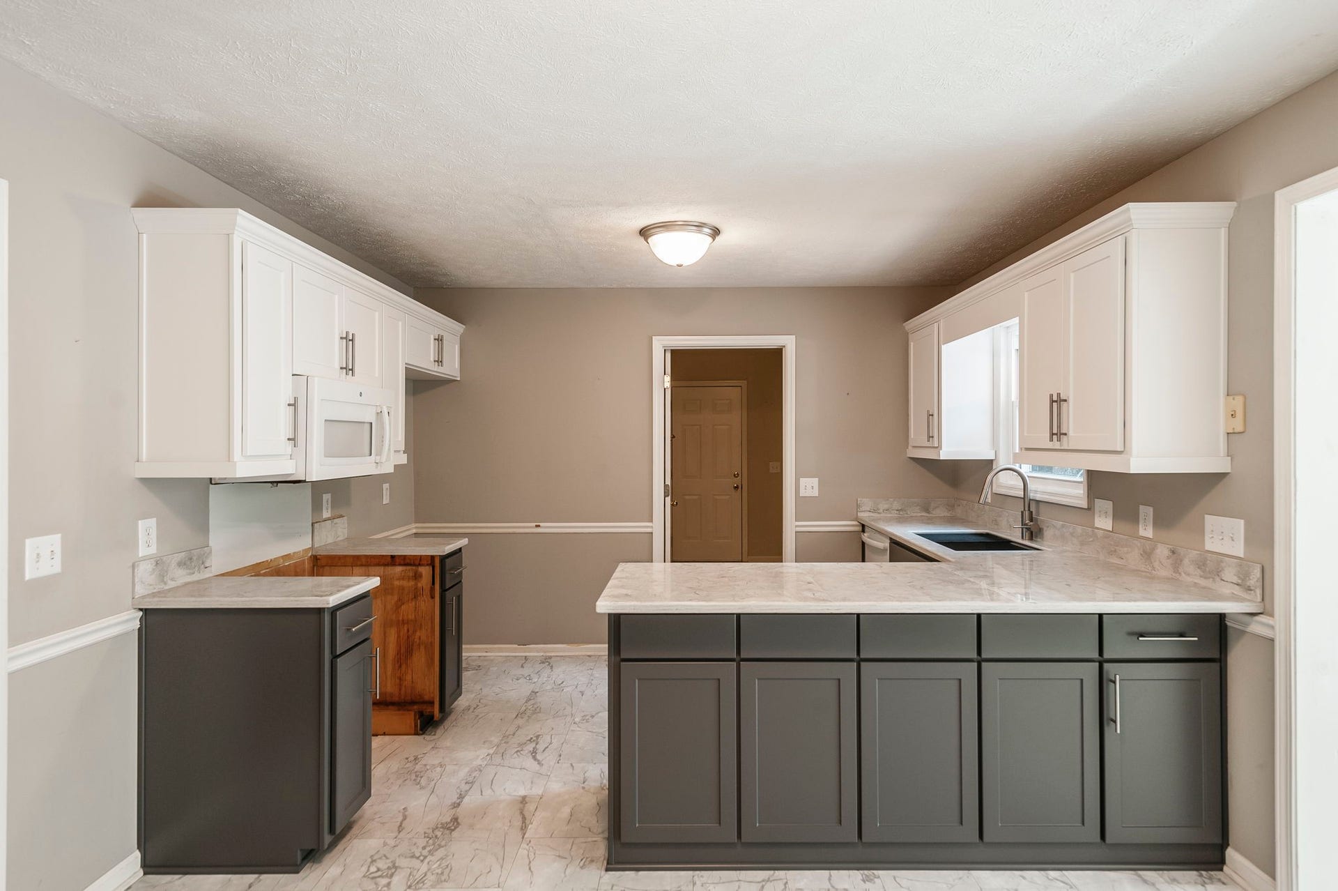461 Calista Rd, White House, TN 37188 461 Calista Rd, White House, TN 37188