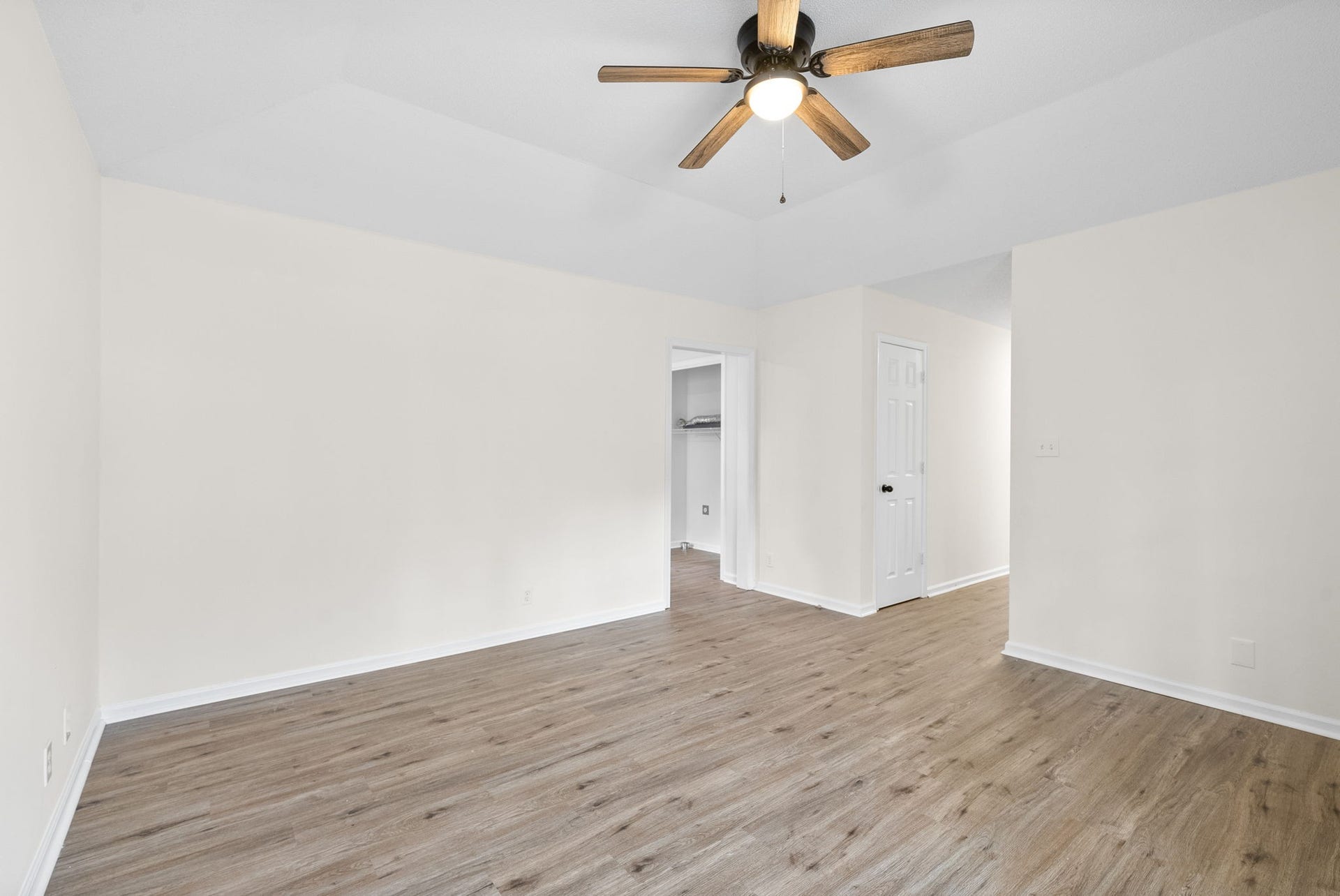 761 Spees Dr, Clarksville, TN 37042 761 Spees Dr, Clarksville, TN 37042