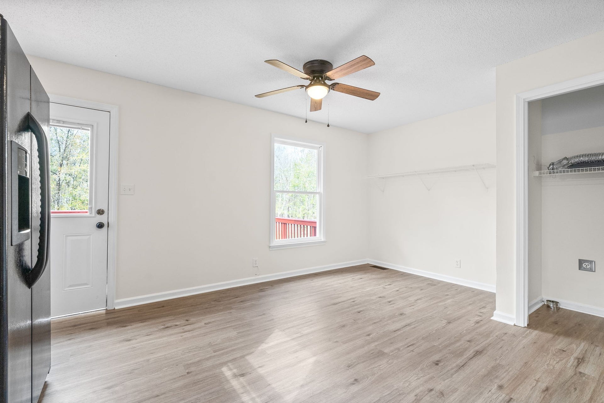 761 Spees Dr, Clarksville, TN 37042 761 Spees Dr, Clarksville, TN 37042