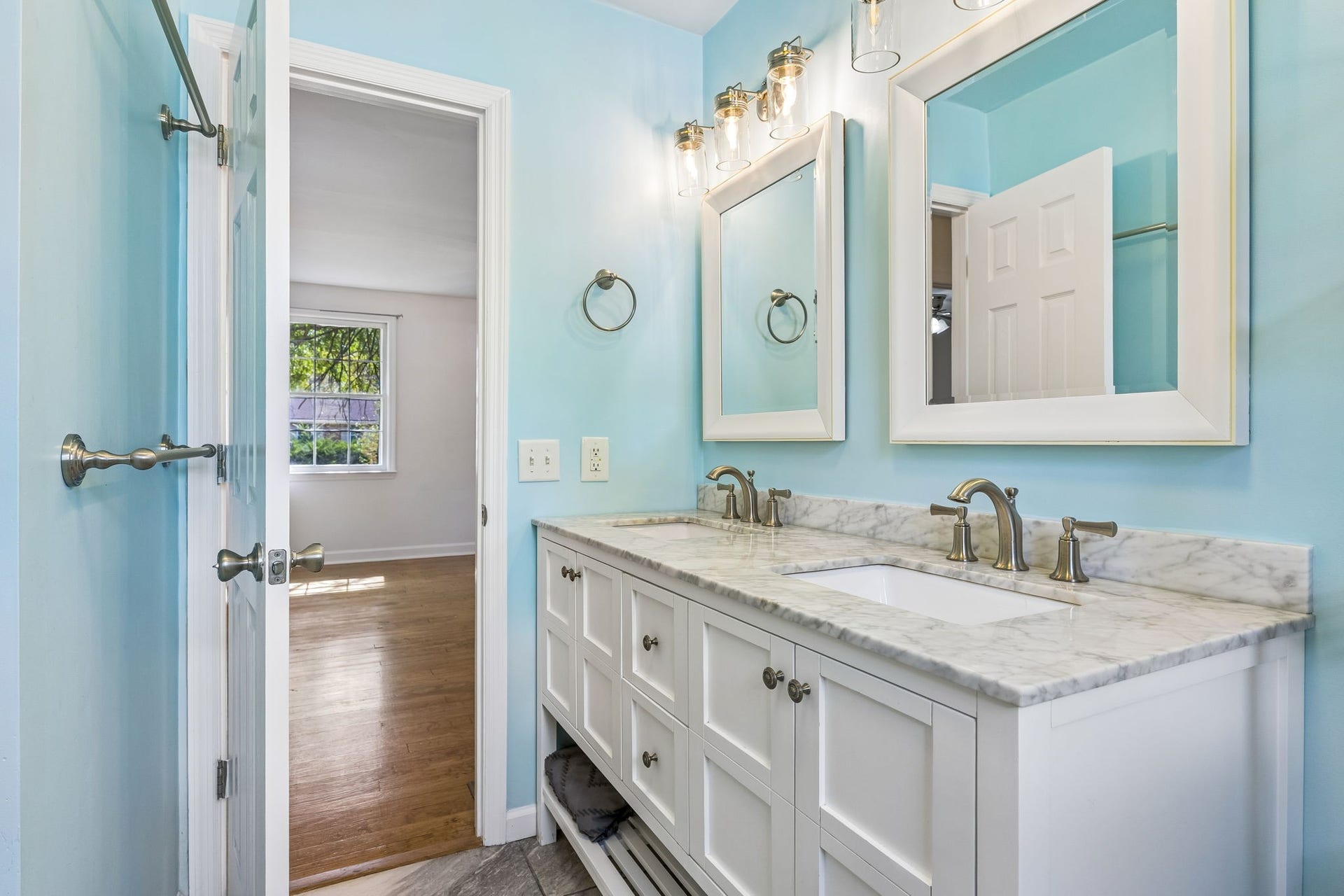 4901 Teton Dr, #B, Old Hickory, TN 37138 4901 Teton Dr, #B, Old Hickory, TN 37138