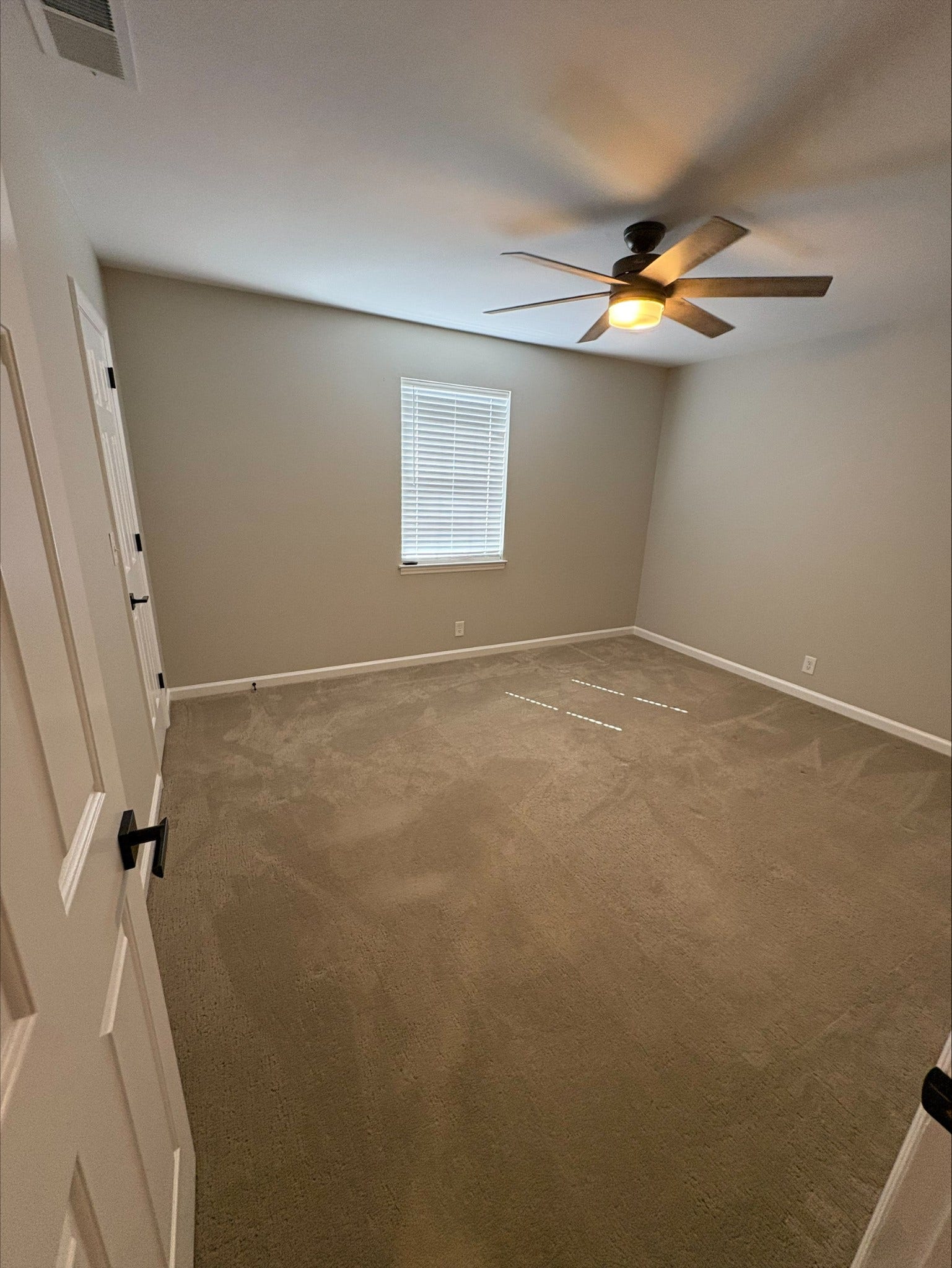200 N Royal Oaks Blvd, #J1, Franklin, TN 37067 200 N Royal Oaks Blvd, #J1, Franklin, TN 37067