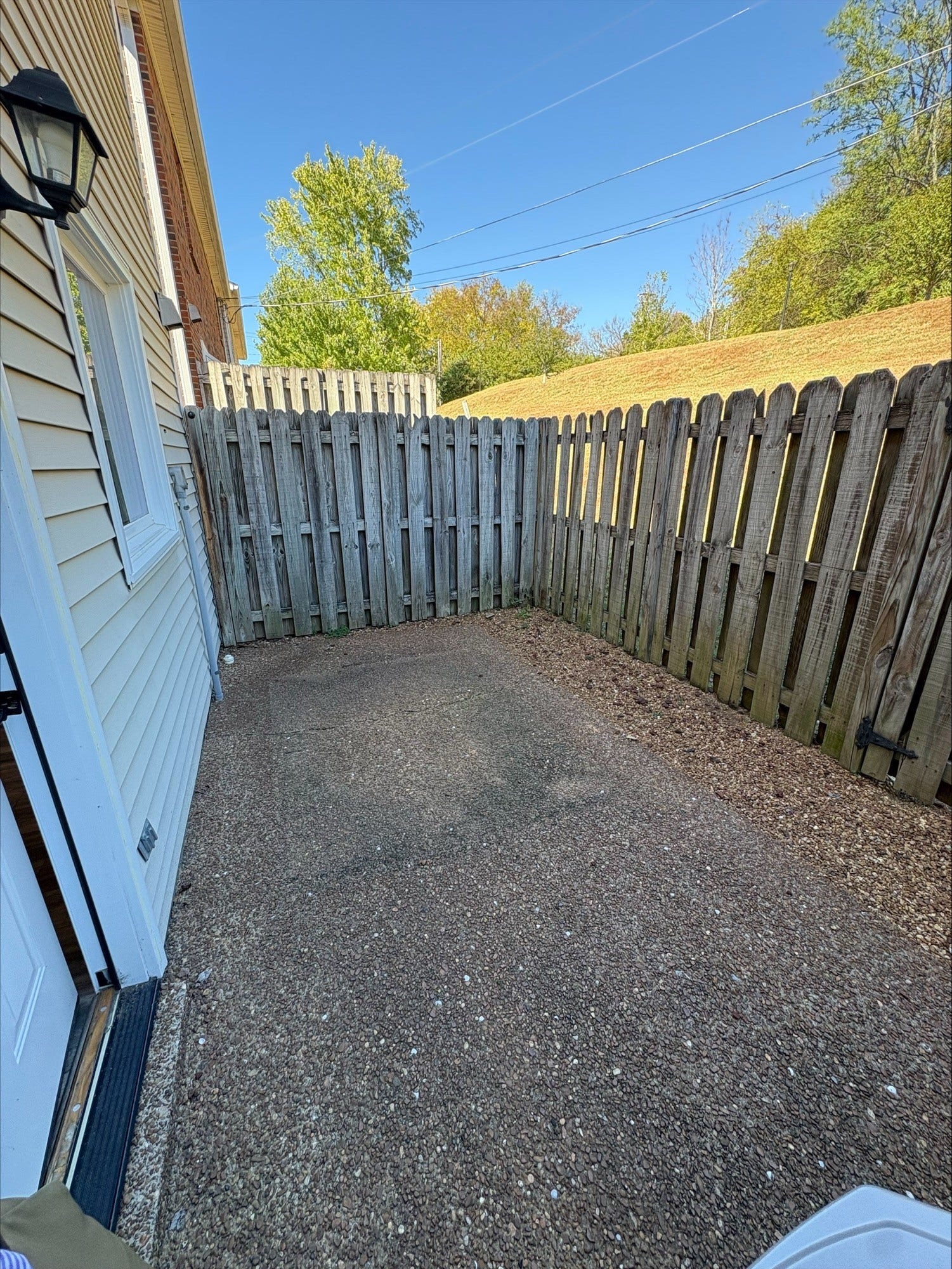 200 N Royal Oaks Blvd, #J1, Franklin, TN 37067 200 N Royal Oaks Blvd, #J1, Franklin, TN 37067