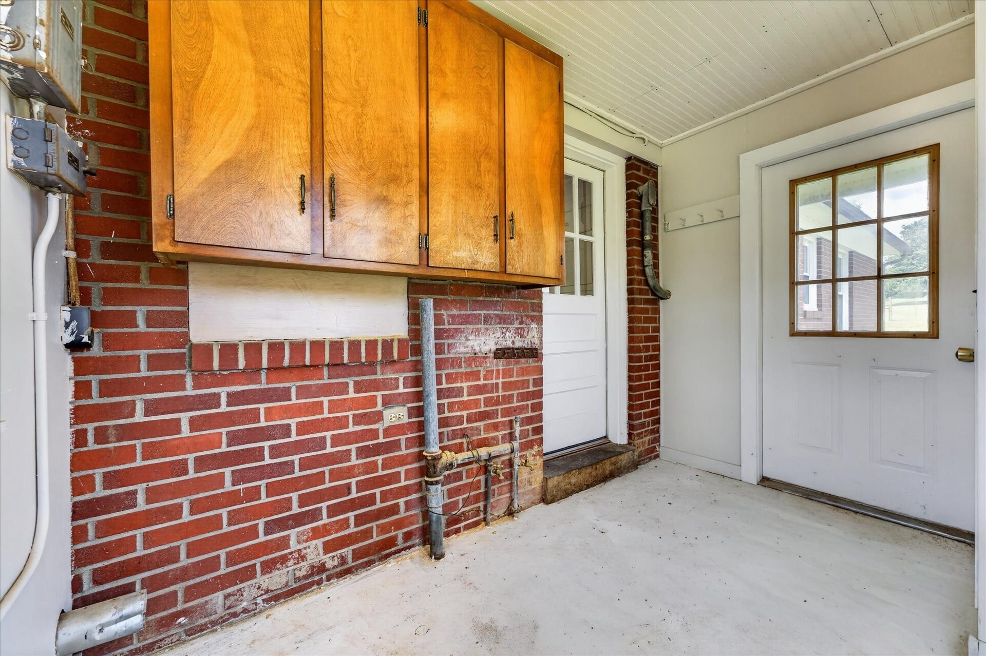 3252 Marthas Chapel Rd, Cunningham, TN 37052 3252 Marthas Chapel Rd, Cunningham, TN 37052