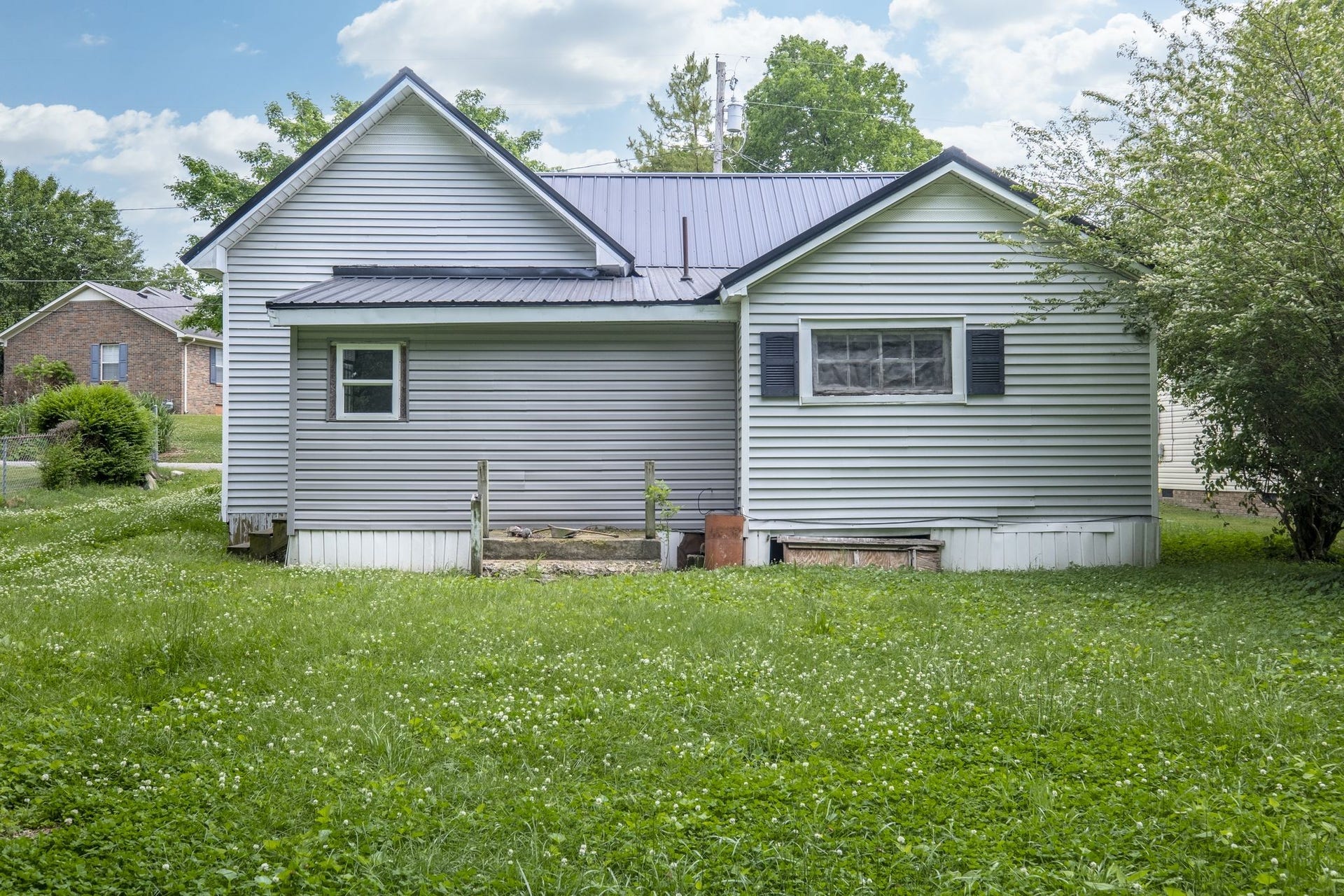 115 Union St, Mount Pleasant, TN 38474 115 Union St, Mount Pleasant, TN 38474