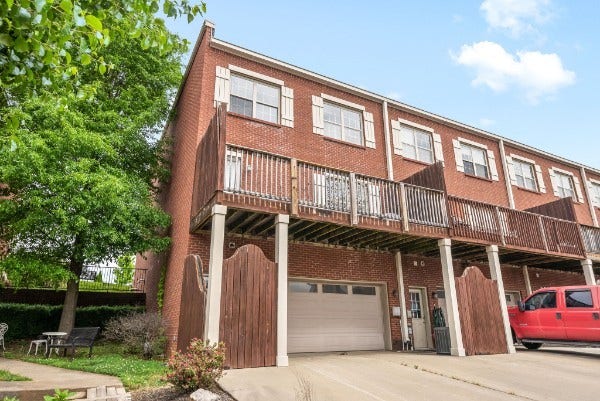 416 Franklin St, Clarksville, TN 37040 416 Franklin St, Clarksville, TN 37040