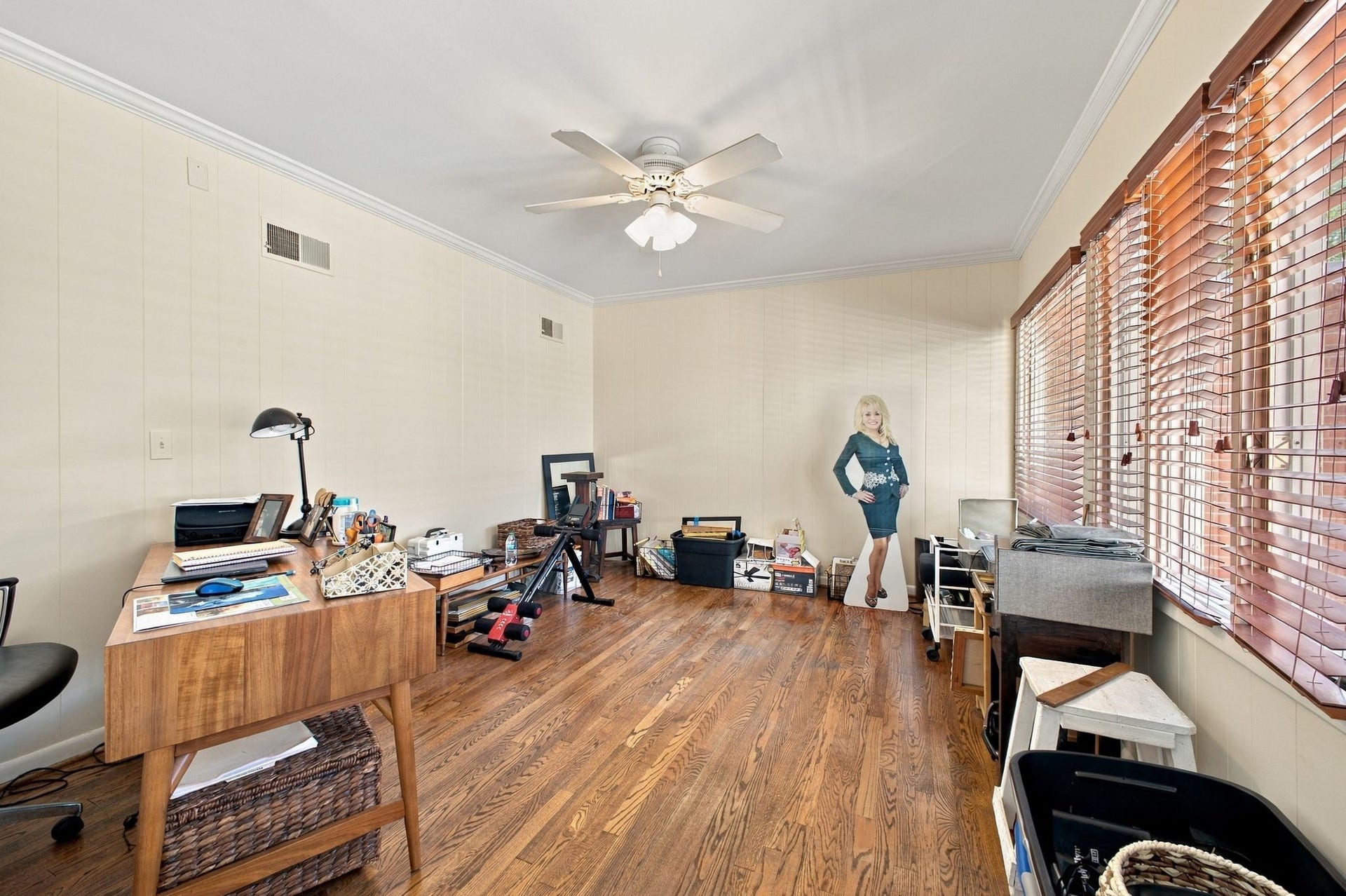 Flexible third bedroom upstairs easily suited for a home office, creative space or guest room