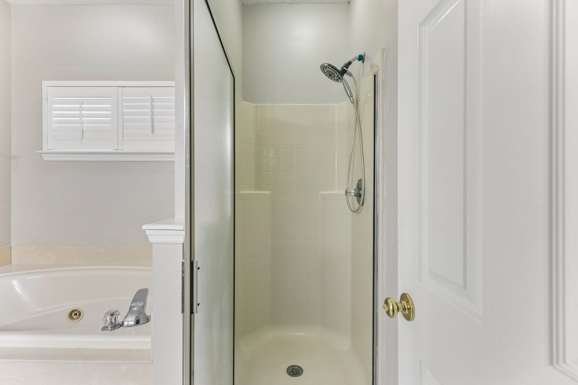 5409 Oak Chase Dr, Antioch, TN 37013 5409 Oak Chase Dr, Antioch, TN 37013