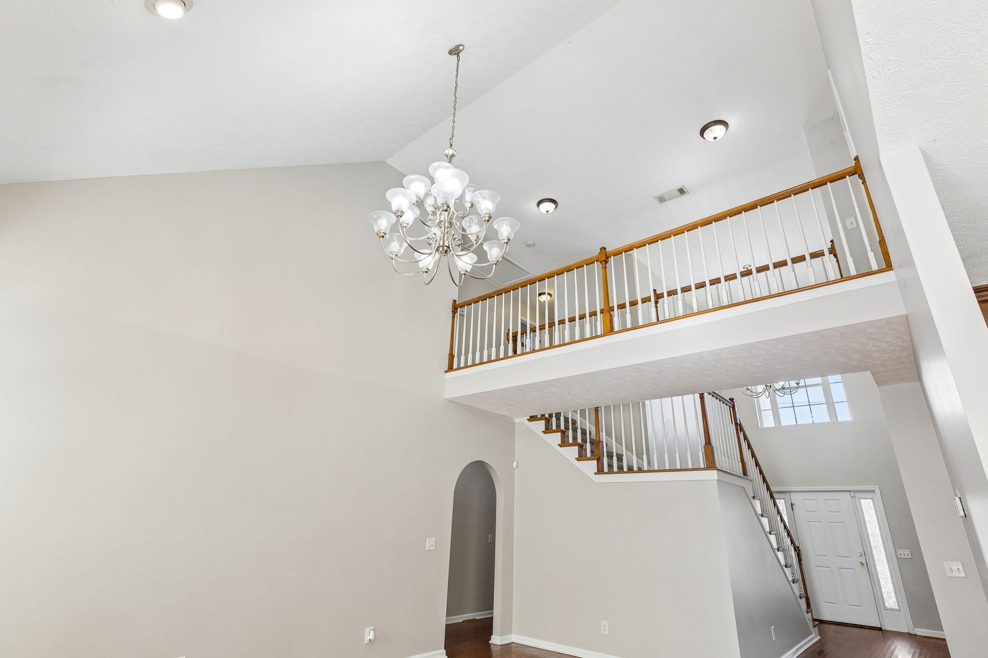 5409 Oak Chase Dr, Antioch, TN 37013 5409 Oak Chase Dr, Antioch, TN 37013