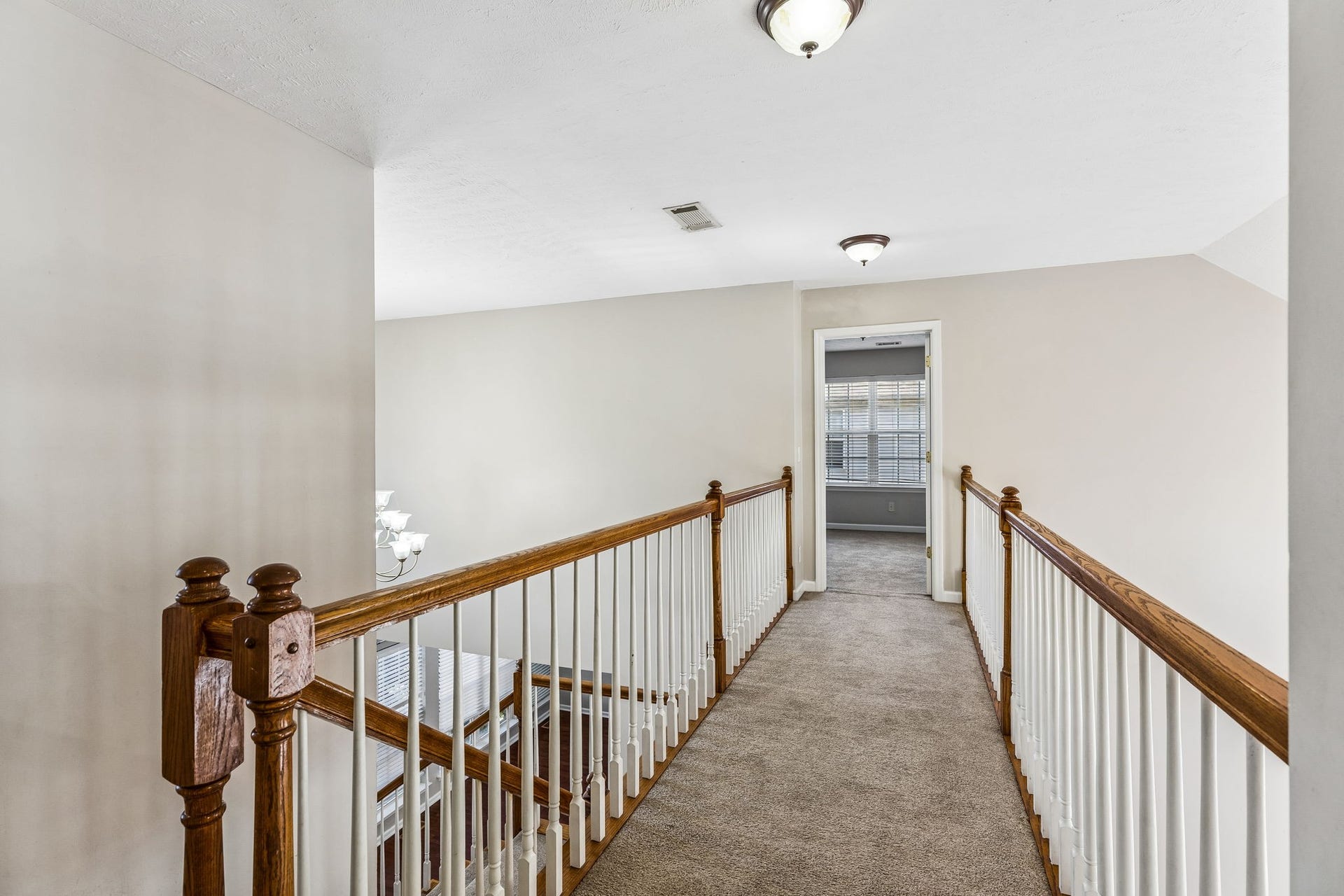 5409 Oak Chase Dr, Antioch, TN 37013 5409 Oak Chase Dr, Antioch, TN 37013