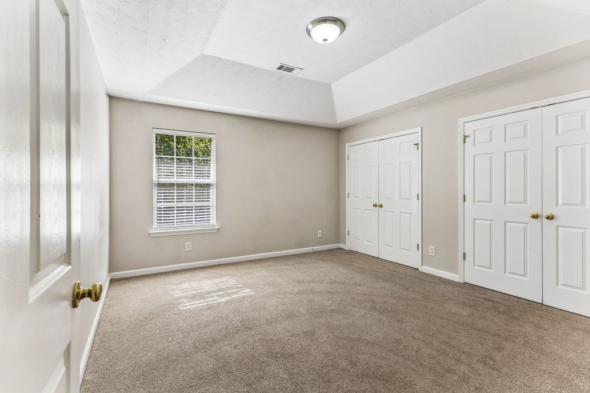 5409 Oak Chase Dr, Antioch, TN 37013 5409 Oak Chase Dr, Antioch, TN 37013