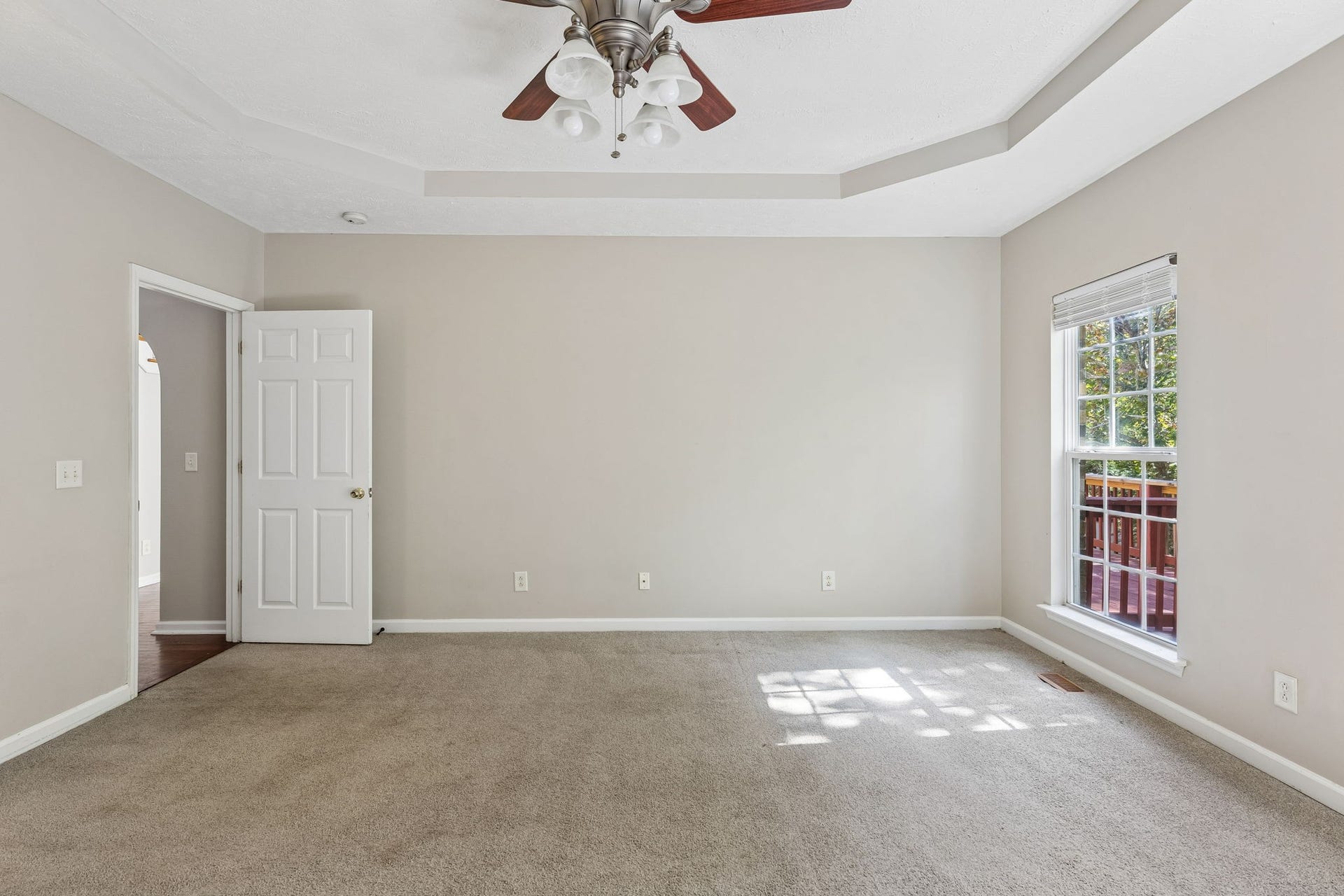 5409 Oak Chase Dr, Antioch, TN 37013 5409 Oak Chase Dr, Antioch, TN 37013