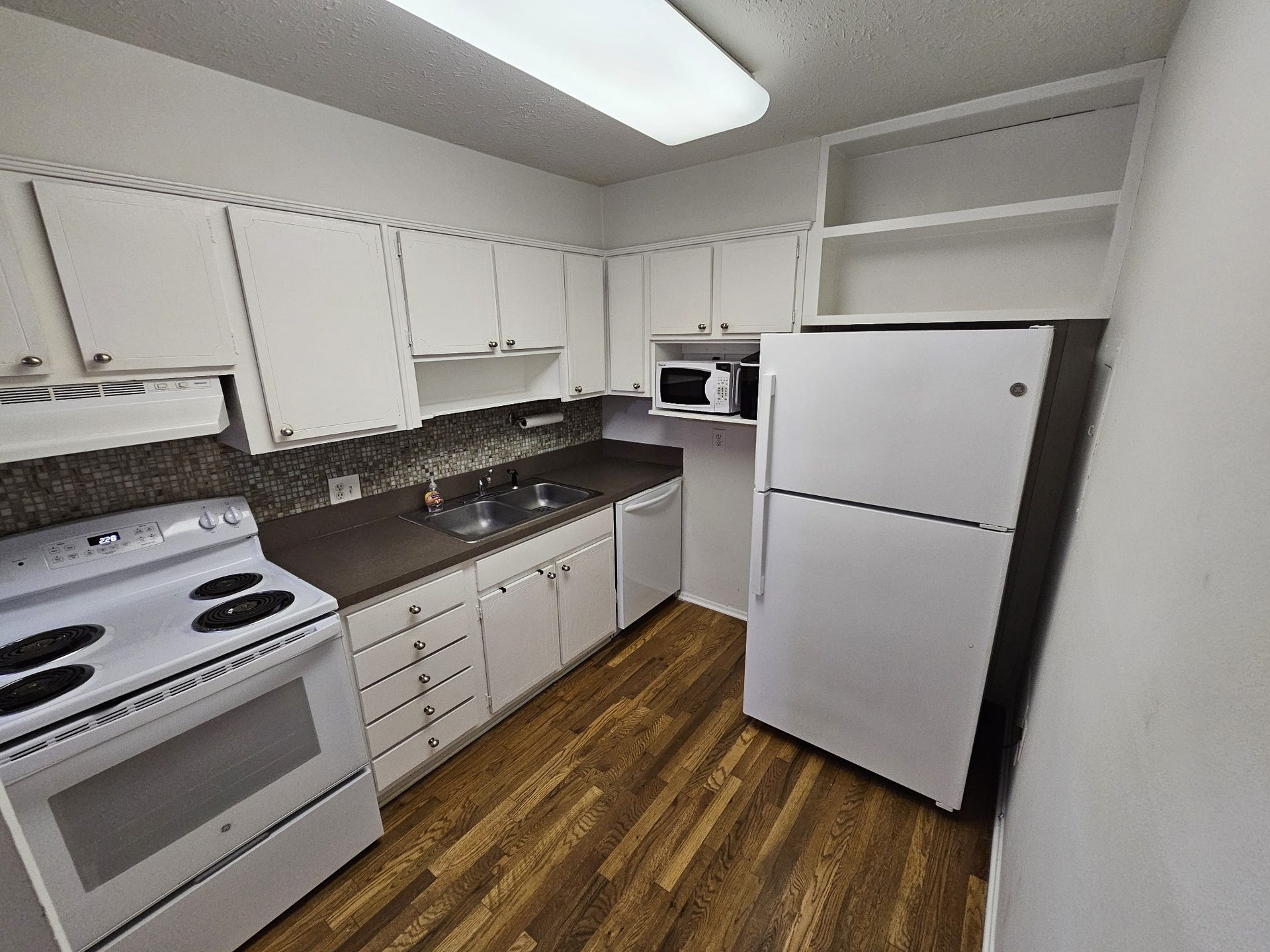3831 West End Ave, #31, Nashville, TN 37205 3831 West End Ave, #31, Nashville, TN 37205