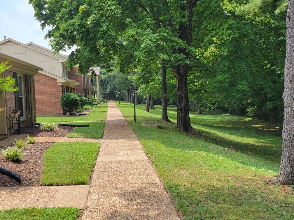 8207 Sawyer Brown Rd, #A4, Nashville, TN 37221 8207 Sawyer Brown Rd, #A4, Nashville, TN 37221