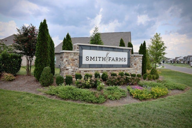 4943 Kai Drive, Murfreesboro, TN 37129 WELCOME TO SMITH FARMS!