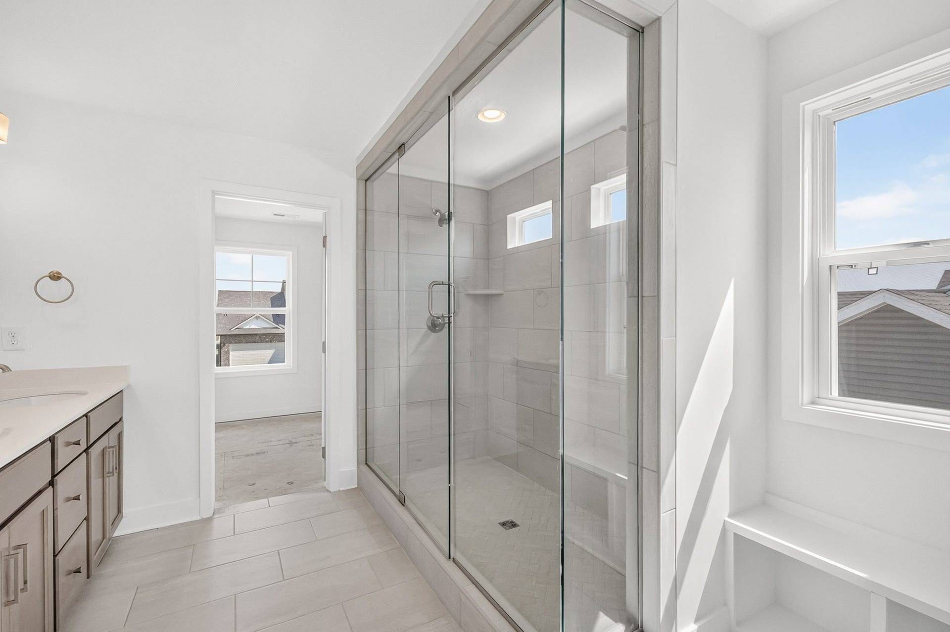 4943 Kai Drive, Murfreesboro, TN 37129 4943 Kai Drive, Murfreesboro, TN 37129