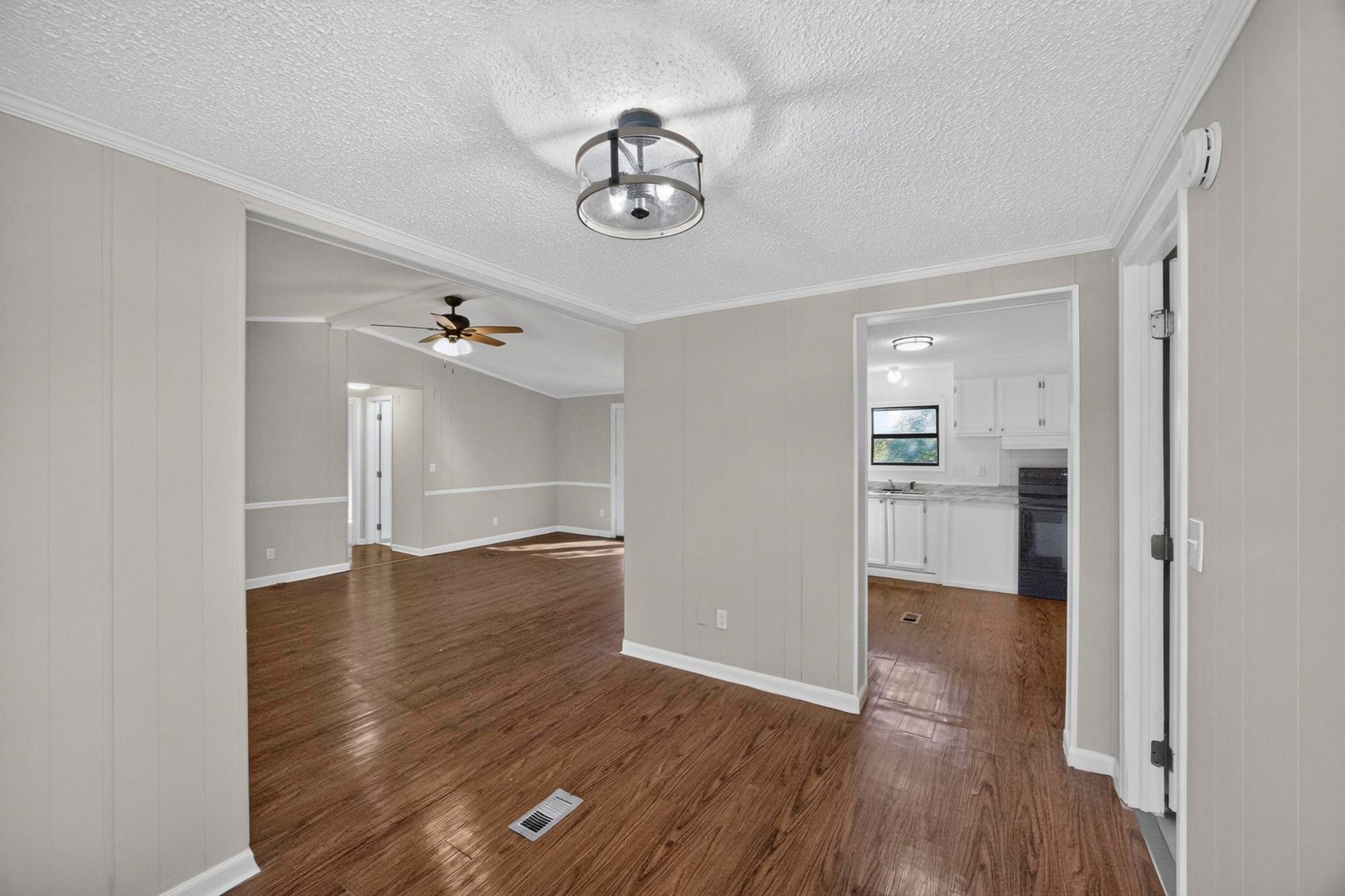 106 Timberline Ct, Nashville, TN 37207